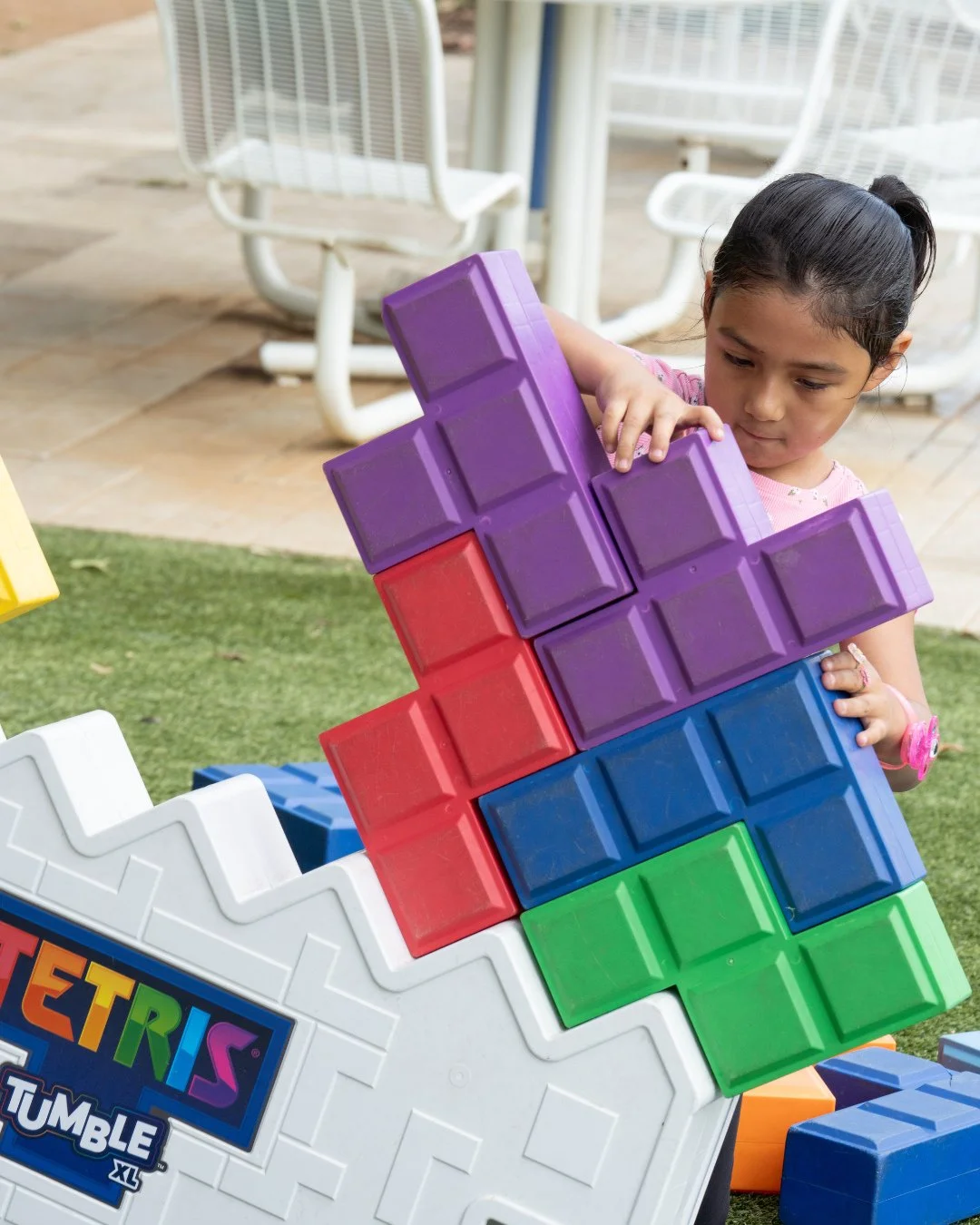 There are a million ways to play in Klyde Warren Park!⁠
⁠
Every day is family day with activities for all ages. Test your skills with cornhole and pingpong, build big ideas with our Imagination Playground blue blocks, get lost in a book in our Readin