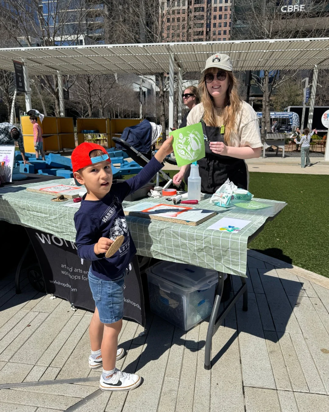 Make your mark this Saturday!⁠
⁠
Join @workshopdtx for a printmaking party in the Park! Celebrate the start of summer by creating your own mini-poster or printing a garden of flowers using hand-carved stamps and ink. No green thumb required!⁠
⁠
Satur