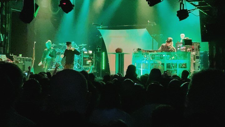 After what was probably the busiest semester I&rsquo;ve ever had: 6 classes and 2 private lessons; I feel like I can finally sit down and reflect on how awesome it was to see Skinny Puppy last Saturday for their final tour (now that everything has be