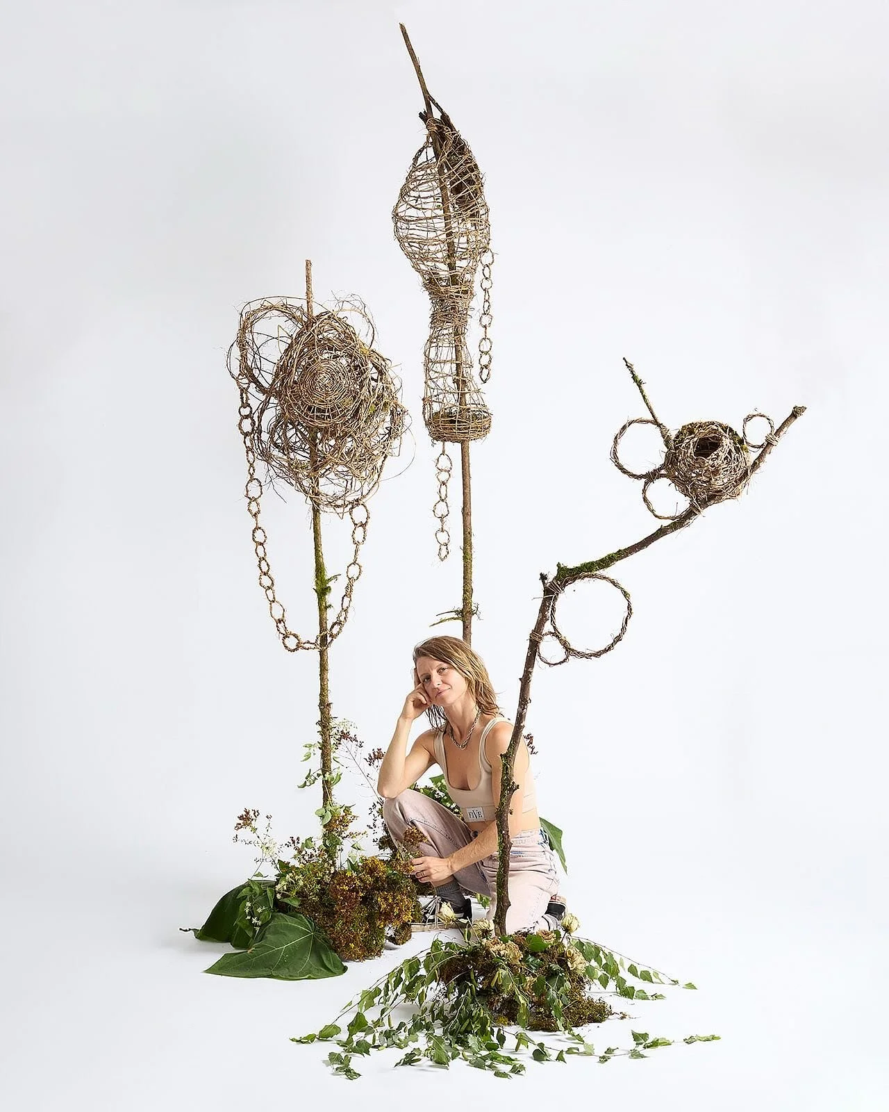 wild forage ivy vine bird homes.

this project started because I was creating ivy sculptures and storing them in my open air garage. 

I found that the birds loved making nests in them. 

They have been homes to 4 different bird families. 

📸 @aubre