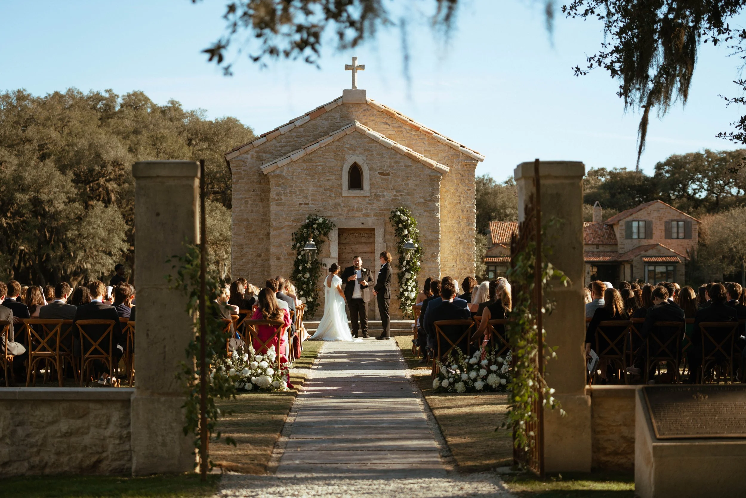 Houston Oaks wedding vows captured in documentary style.