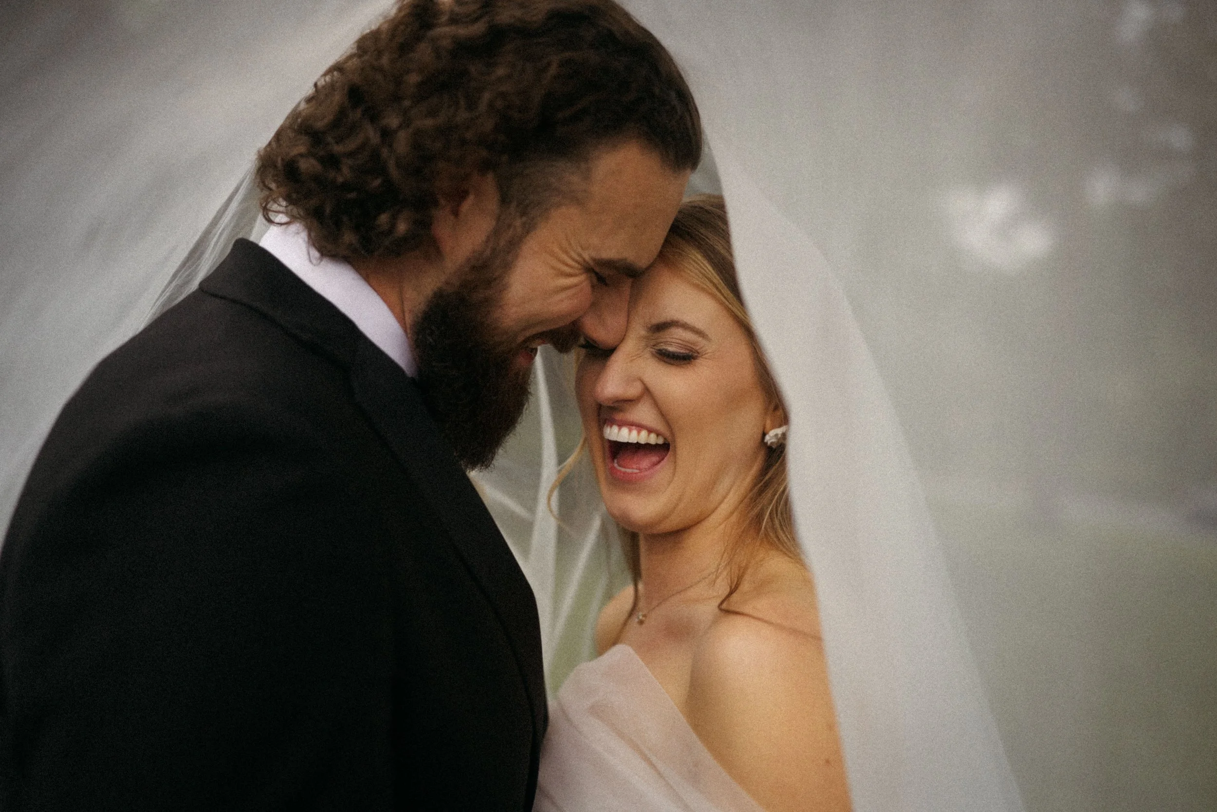 First Look Romance | Candid Austin Wedding Photography