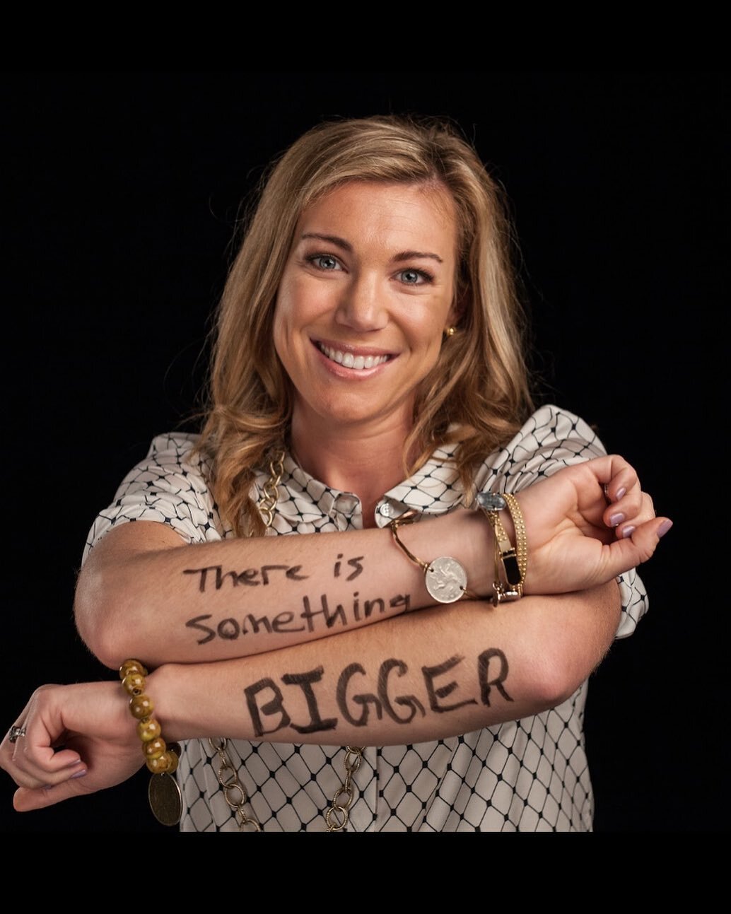 This picture was taken on Feb 9, 2015, at a sales meeting. It was part of @rxfogarty &ldquo;Dear World Project&rdquo; where we wrote a meaningful phrase on our arms. I didn&rsquo;t know exactly what my &ldquo;bigger&rdquo; was at the time, but knew I