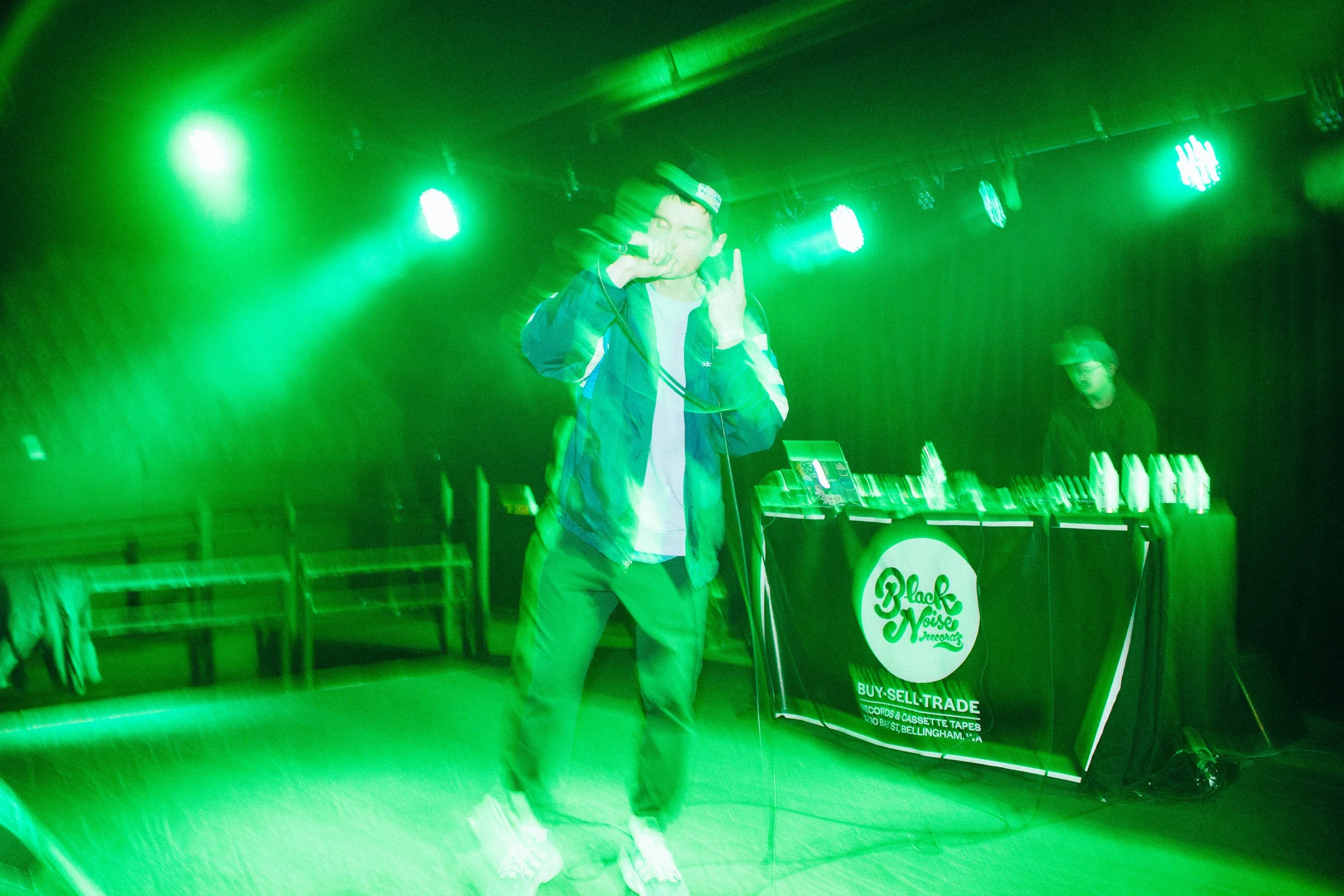 brightideas_estimate_blacknoiserecords-madamlous-025 copy.jpeg