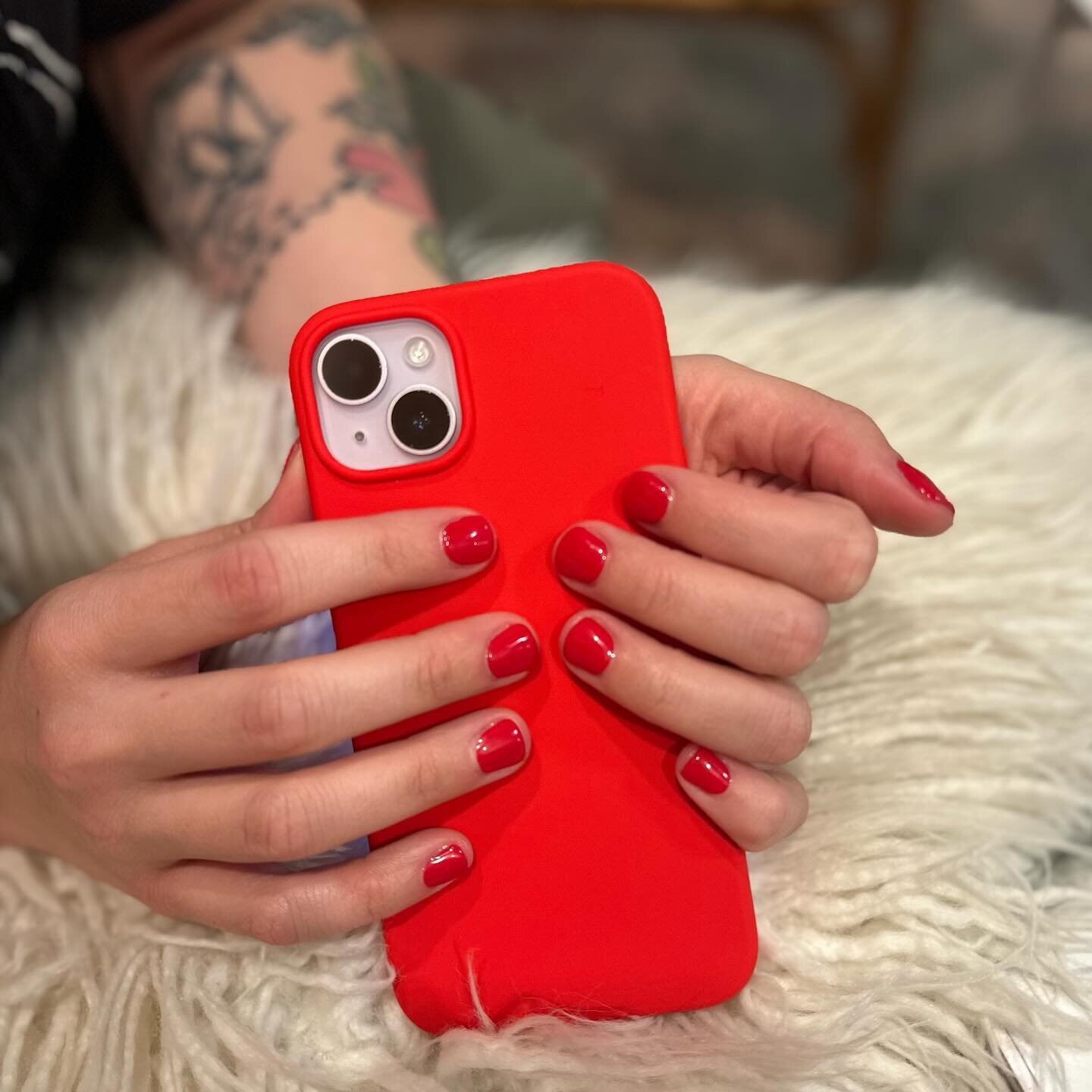 my lovely client is off to Ireland w this beautiful OPI red 😍🥰