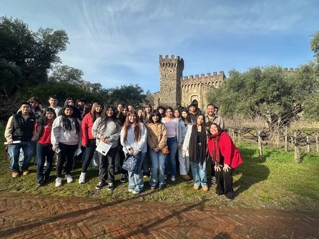 Lowell High School – Italian Program - Gita al Castello di Amorosa in Napa Valley -  - Foto di gruppo
