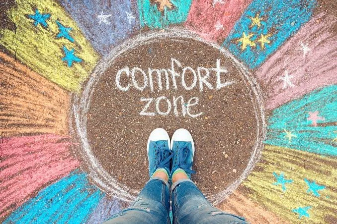 10 ways to get out of YOUR comfort zone NOW!