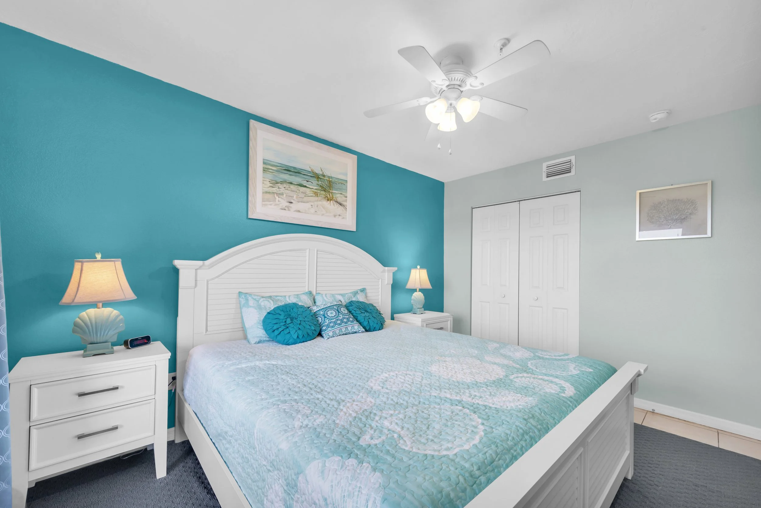 02-3607 E Bay Drive 109 Flambient-9.jpg