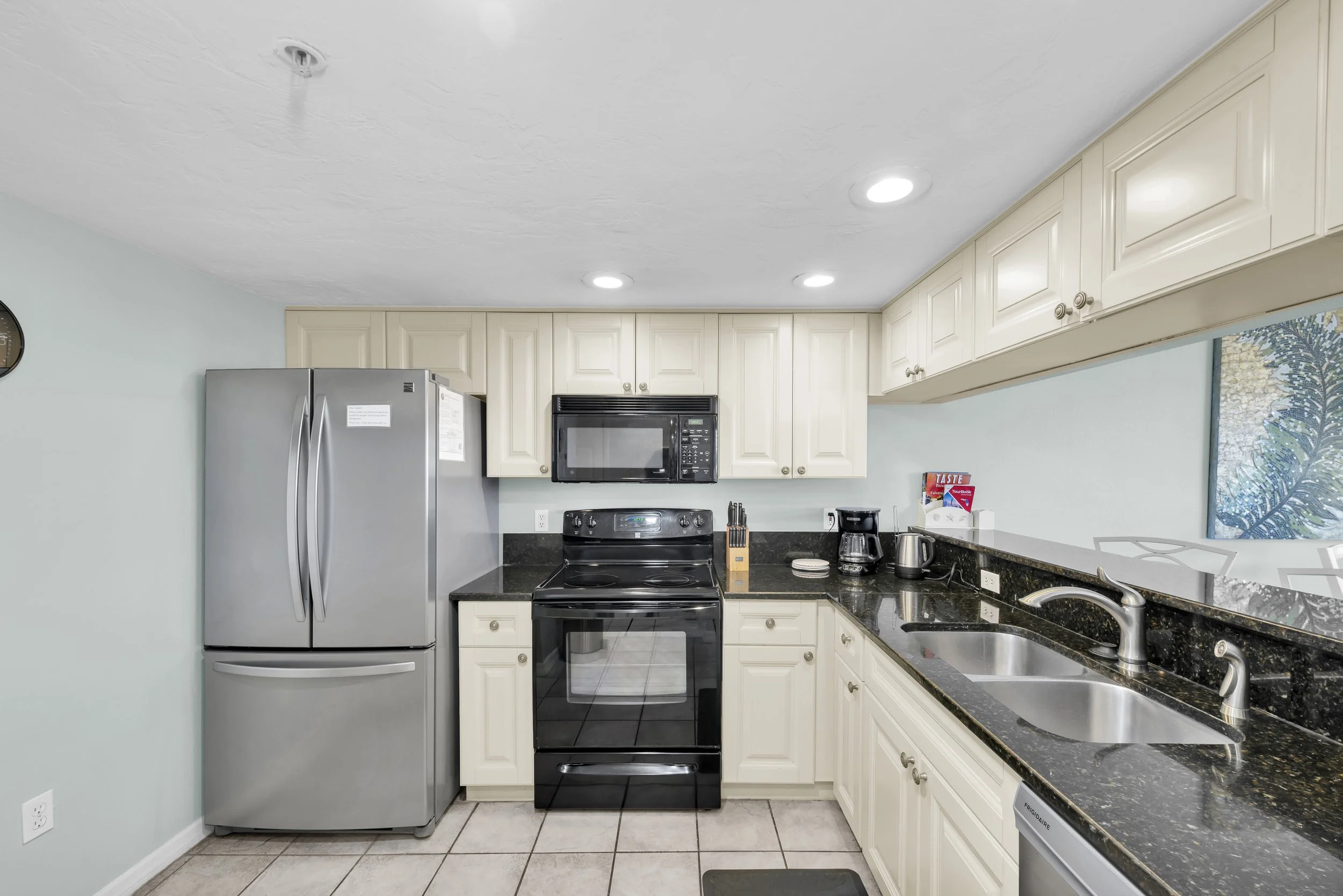 12-3607 E Bay Drive 109 Flambient-52.jpg