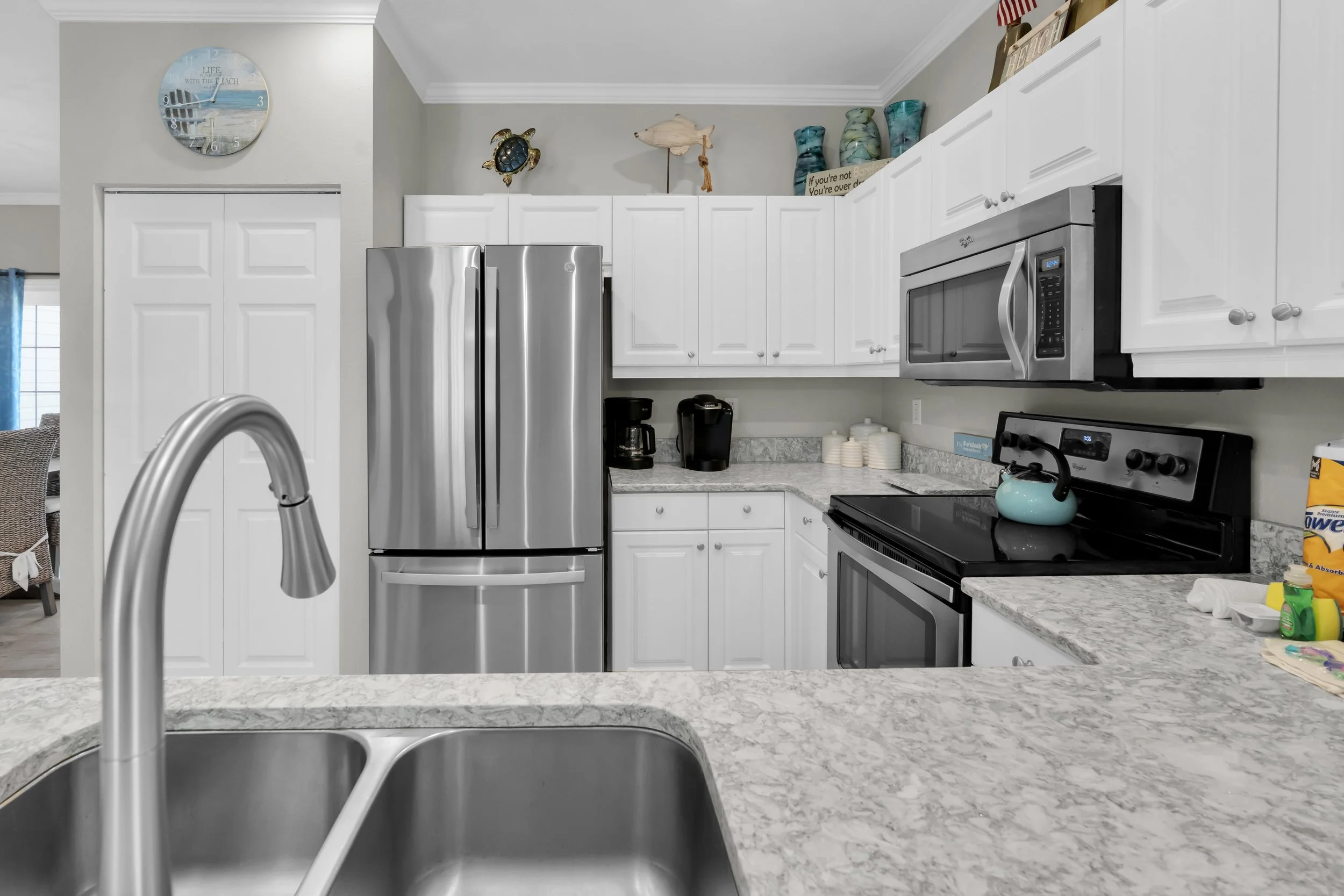 kitchen 4.jpg