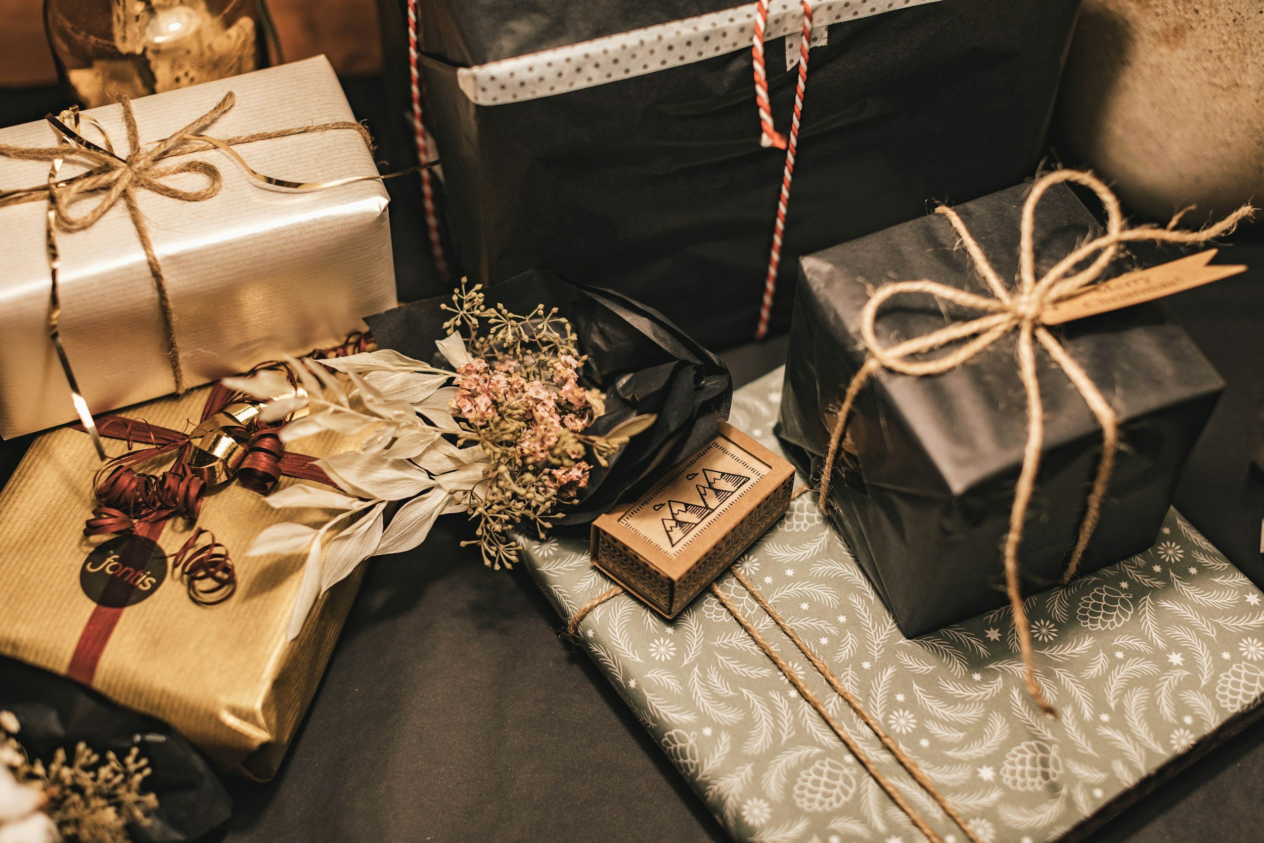 Call For Art: December Makers Giftables