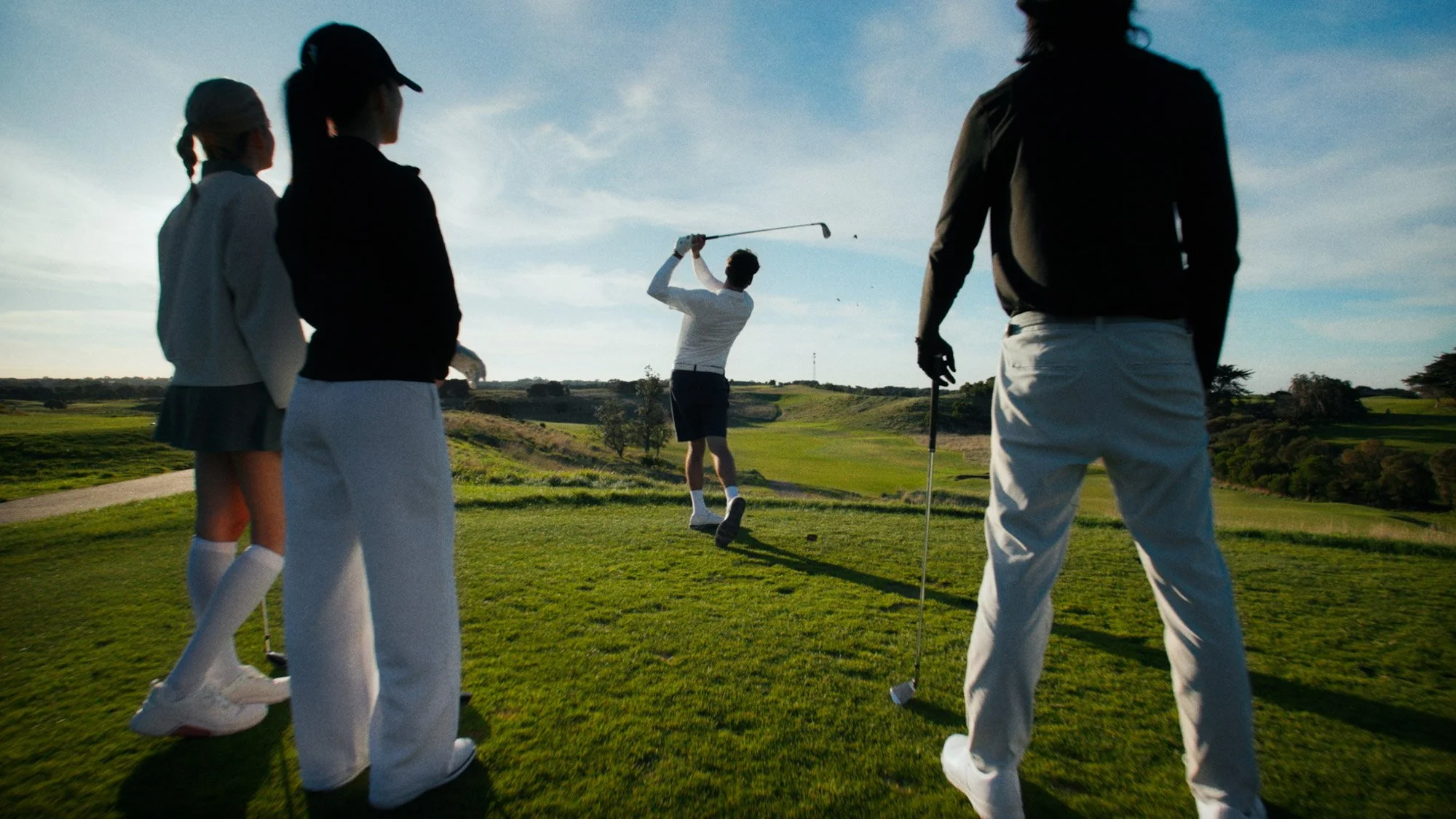 LULU_GOLF_HERO_15S_16x9_CLEAN.mov.00_00_13_18.Still006-9899.jpeg