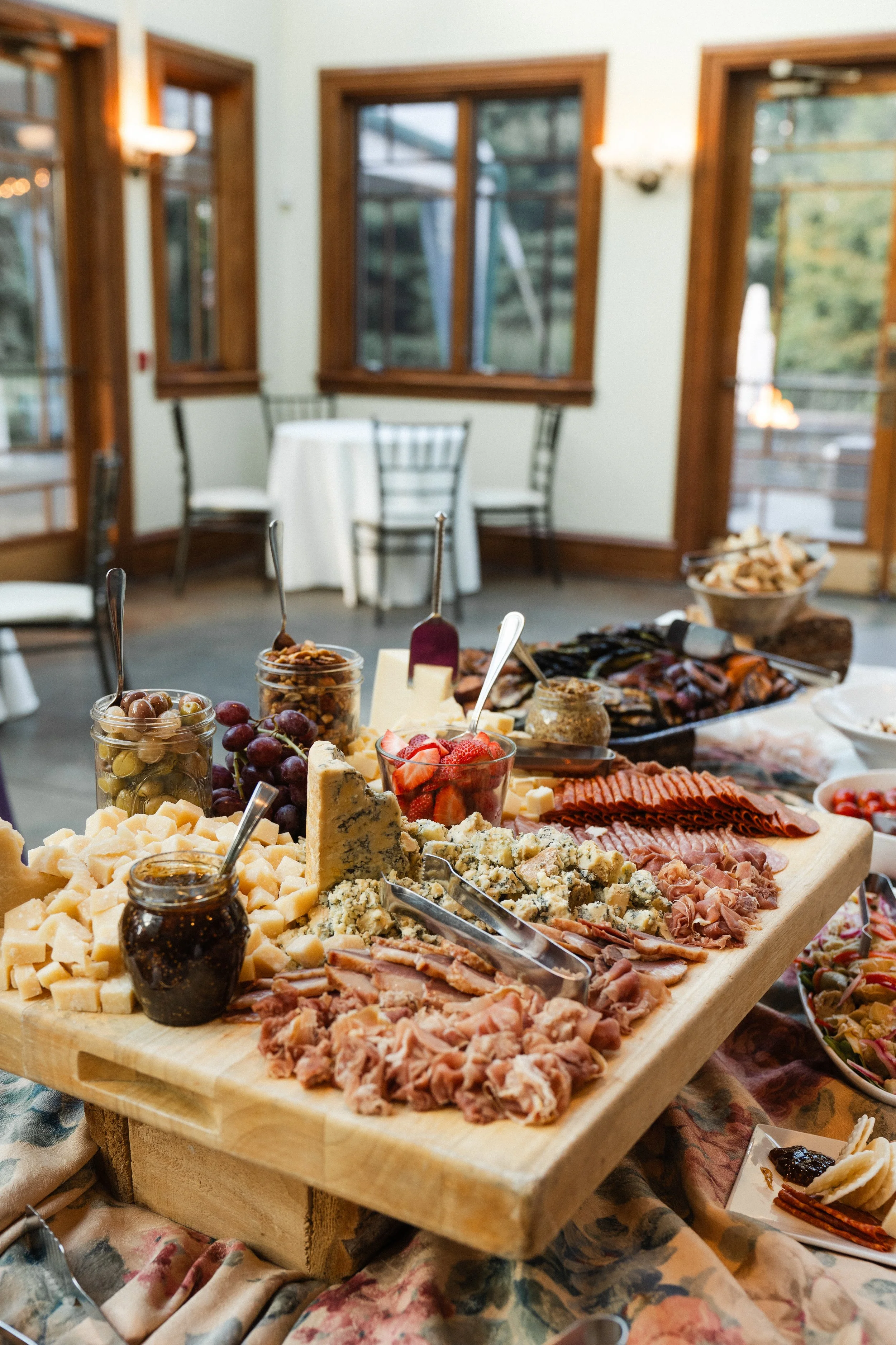 Conroy catering cocktail hour