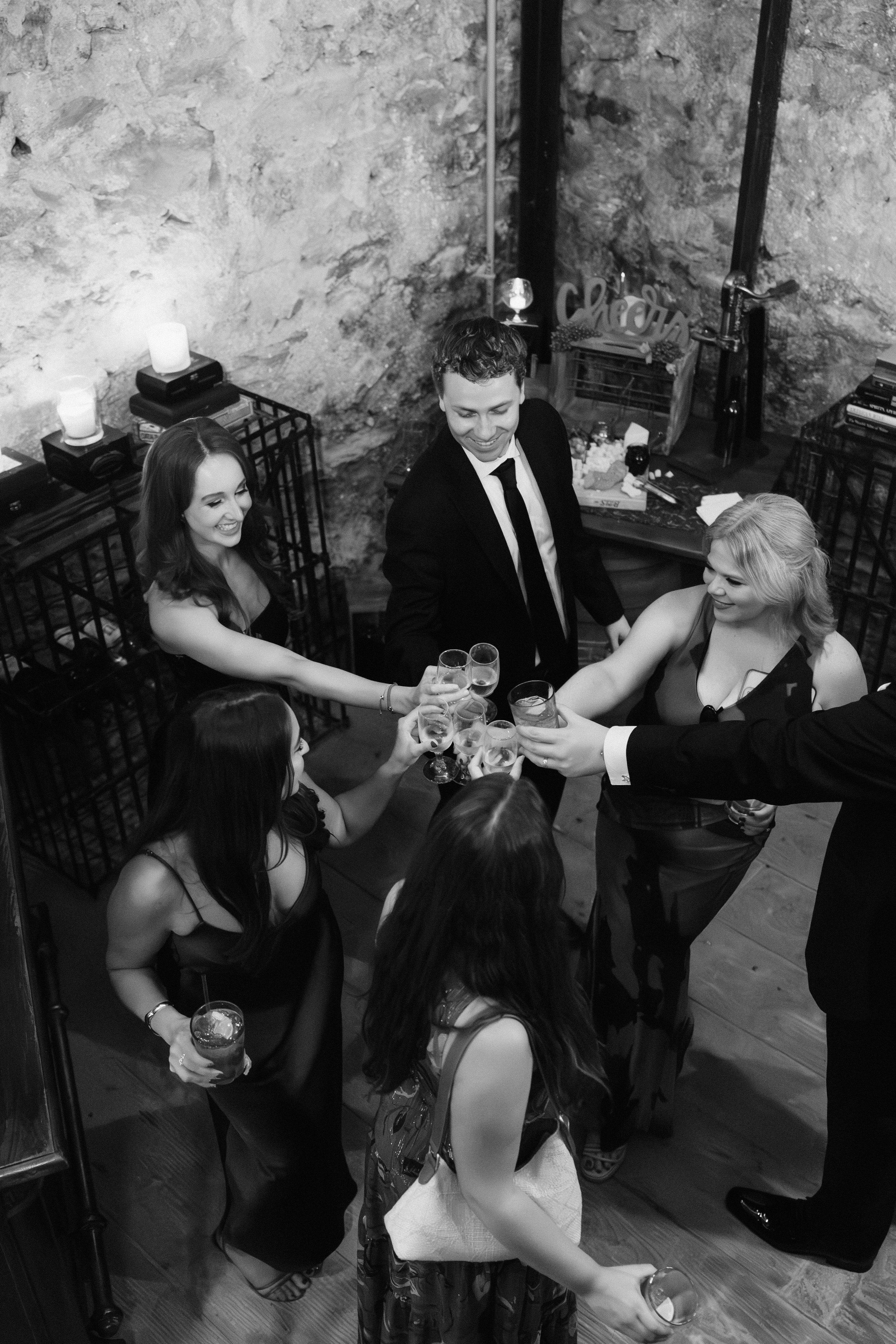 candid wedding photographer