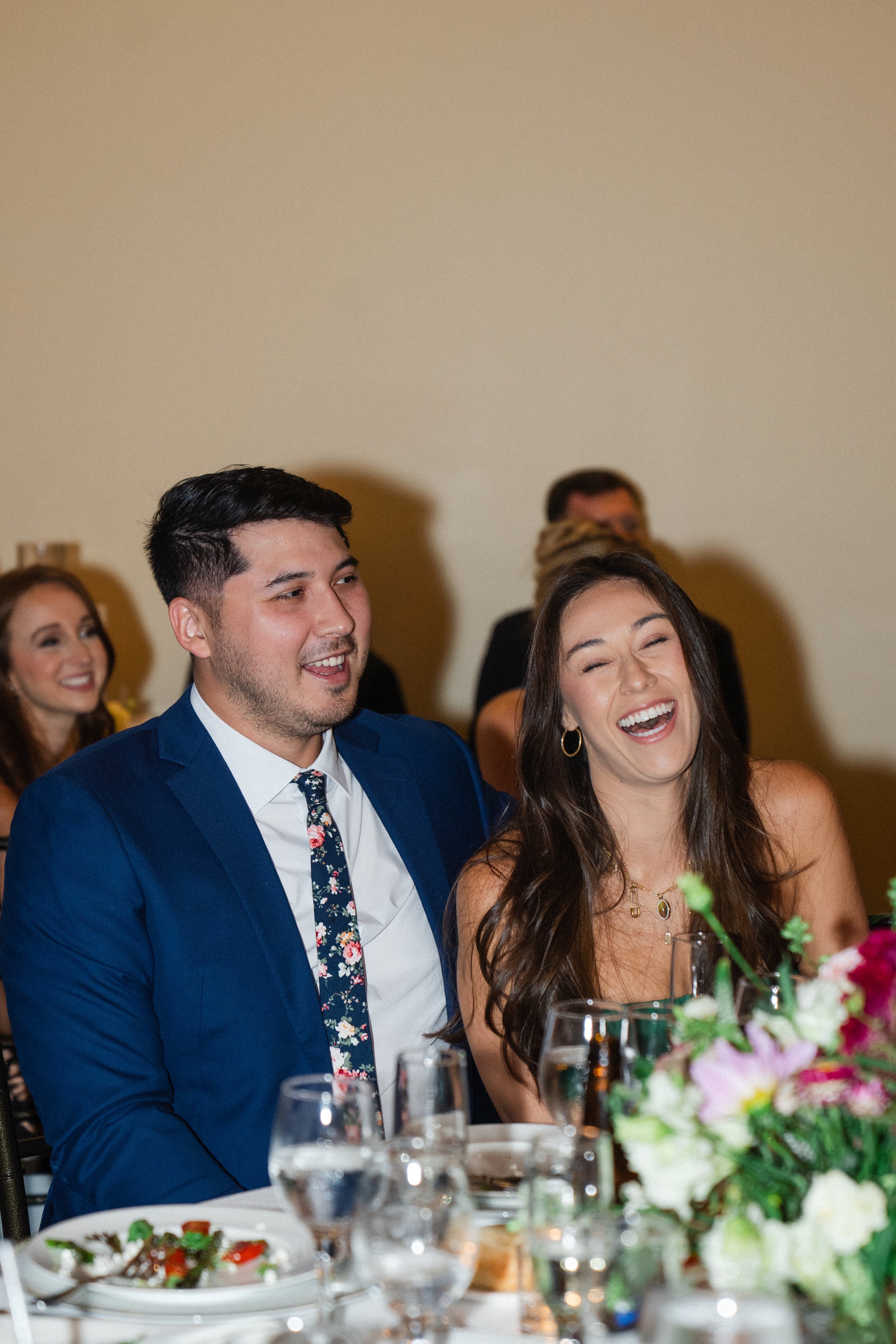 candid wedding photographer