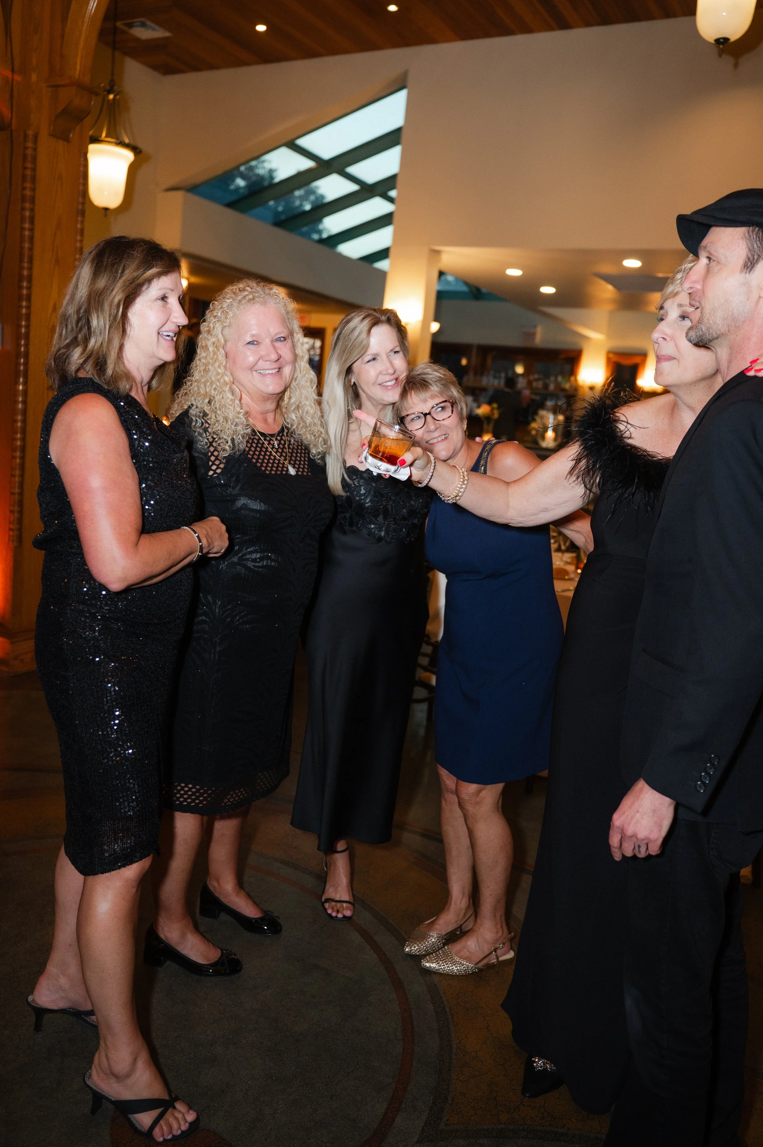 candid wedding photographer