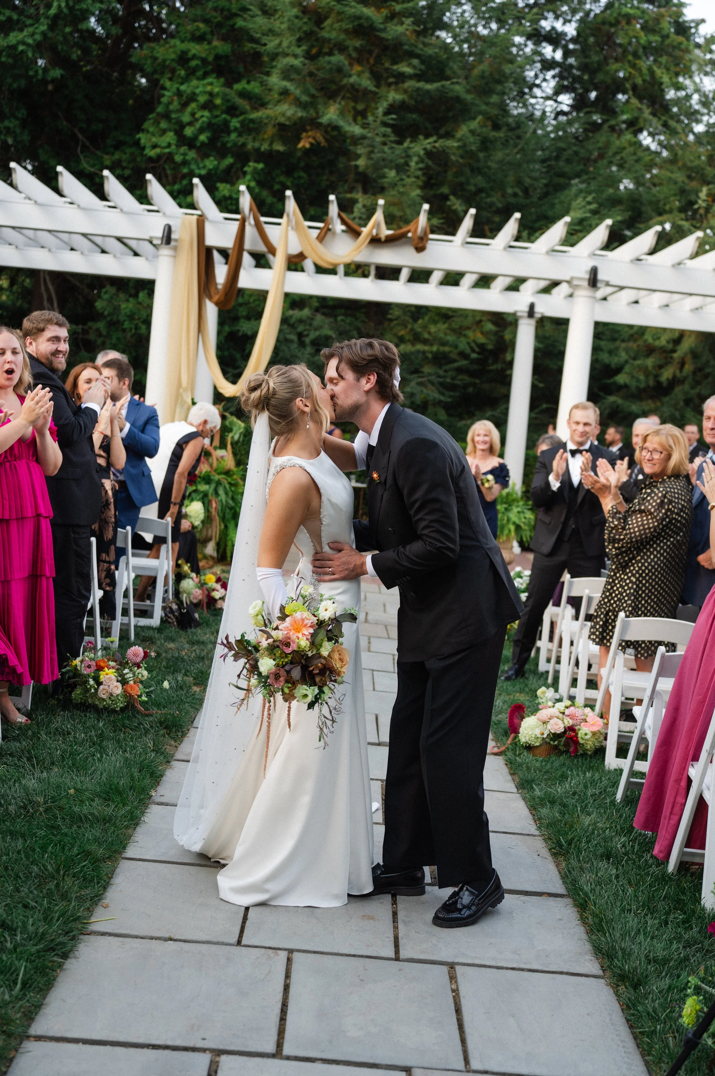 editorial documentary wedding photographer near philadelphia pa