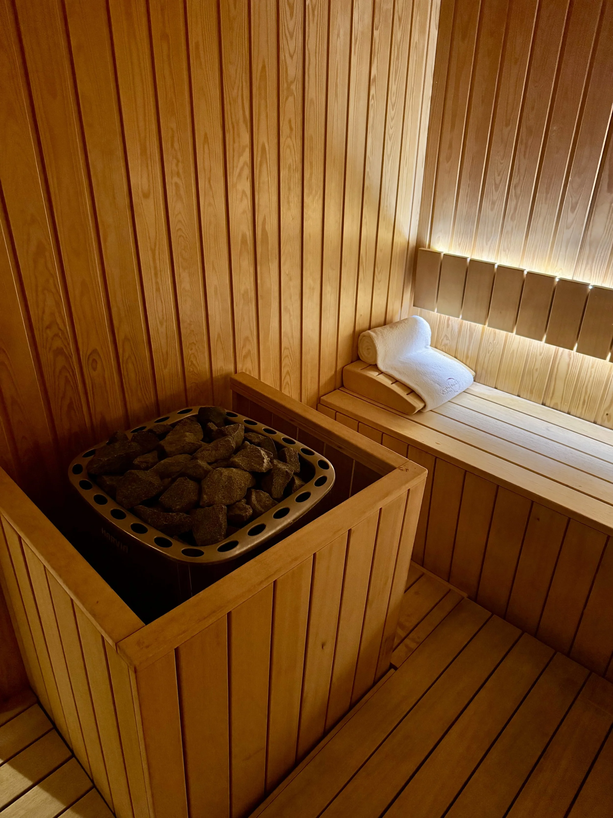 somma-wine-spa-sauna.jpeg