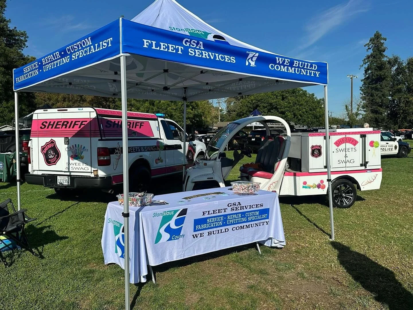 Nice setup love seeing my work on display.