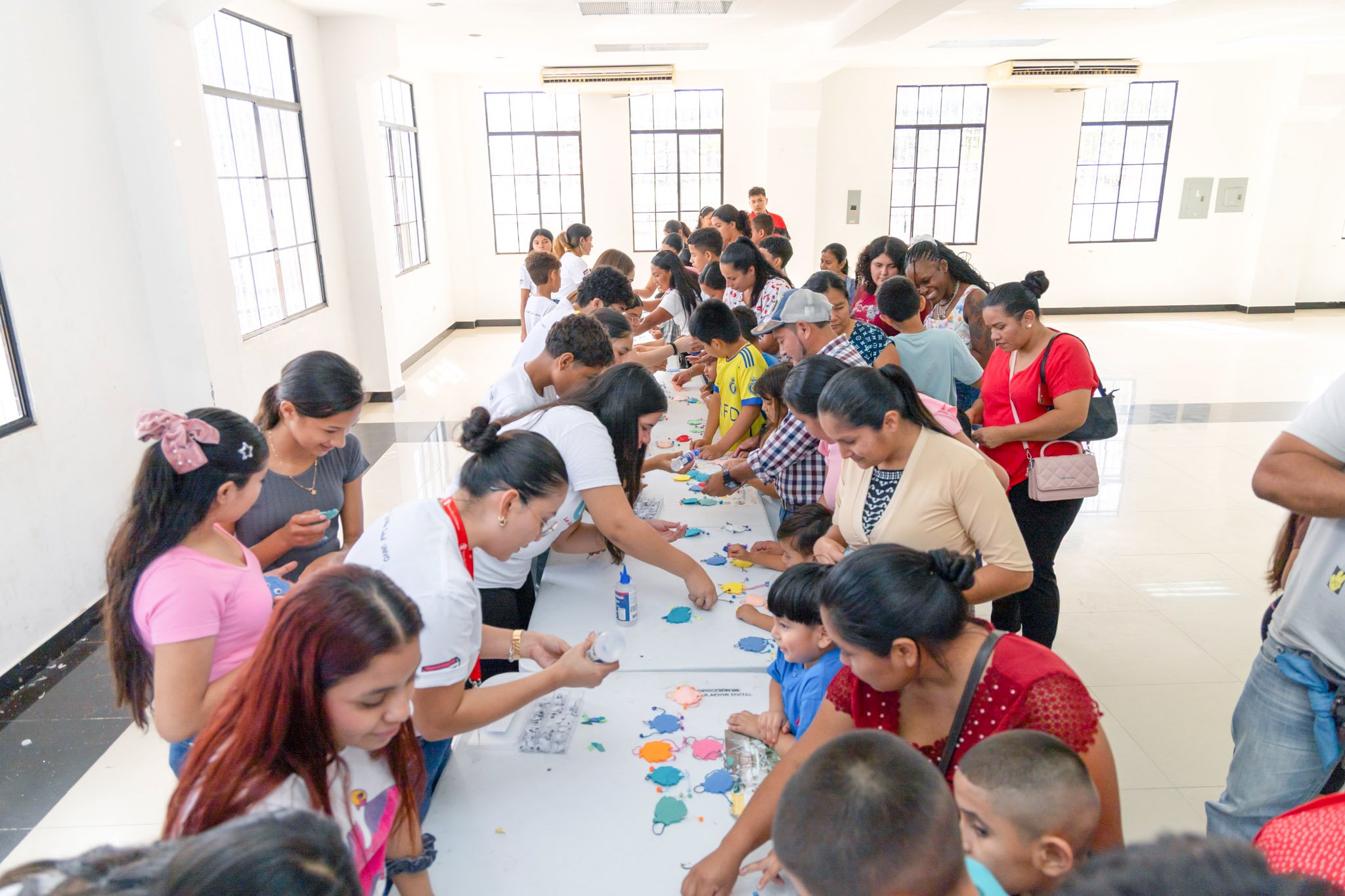 Shift El Salvador - 2025 - Calapa Unidos - Community Family Events - web ready-18.jpg