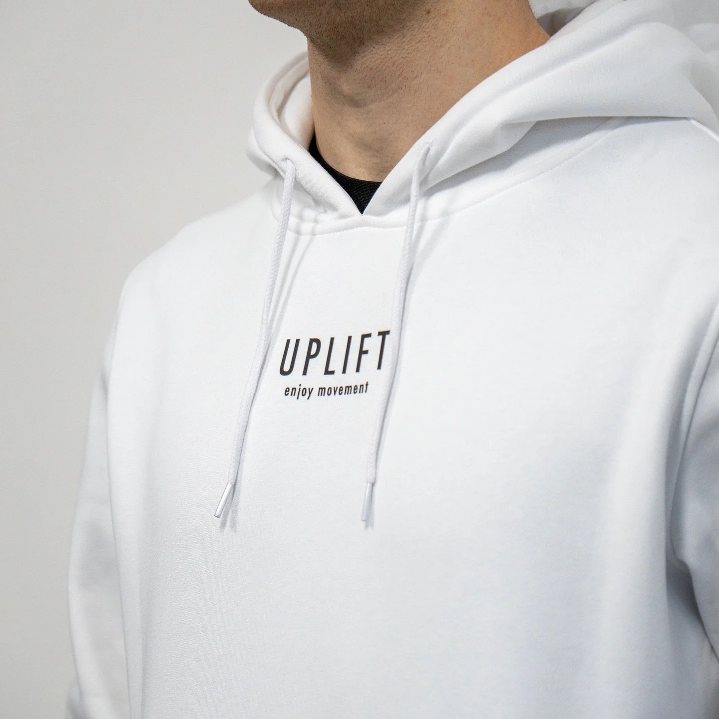 It&rsquo;s finally here &mdash; the UPLIFT hoodie 😍

Available in black and white 🤍🖤

Try your size at the studio and pre-order yours now!
Pre-orders close Nov 23 🗓️ 
✔️ PICK UP ONLY

➡️ www.uplift-fitness.de/merchandise