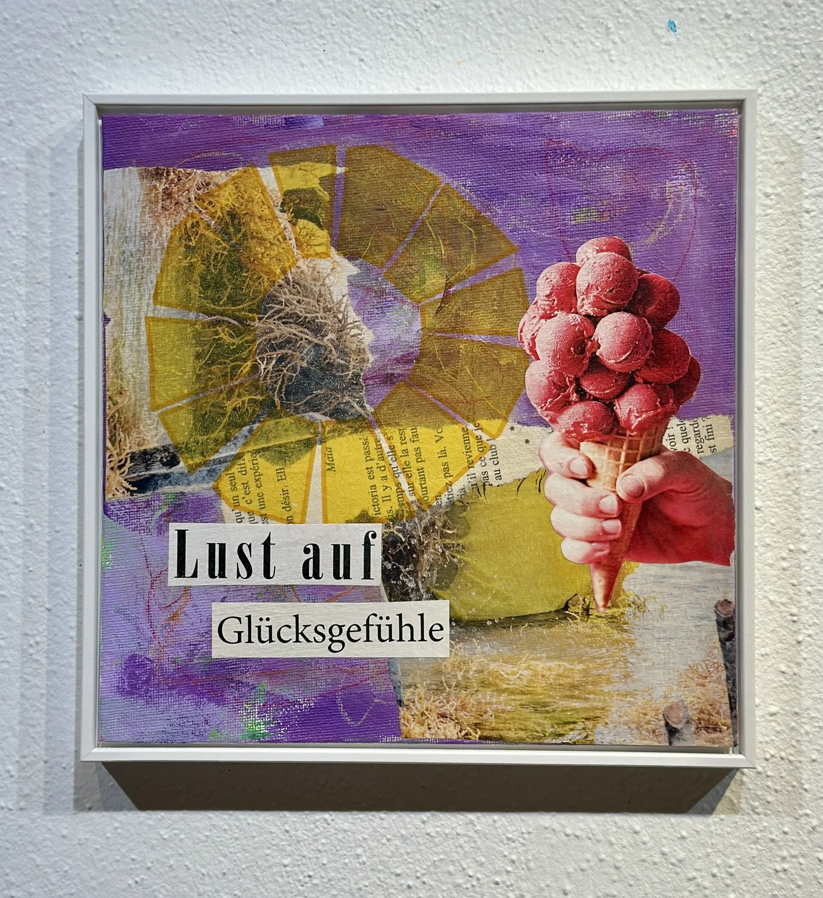Lust-auf-Glücksgefühle-mixed-media-Collage-petra-kreuzpointner-2.jpeg
