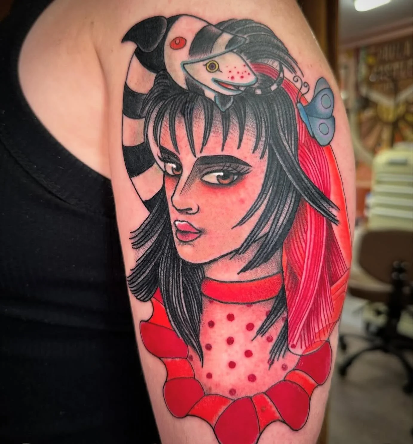 The start of a sleeve by @paulacastletattoos 🤩 

#lydiadeetztattoo #beetlejuicetattoo #colourtattoo #bristoltattoo #tradtattoo #neotradtattoo
