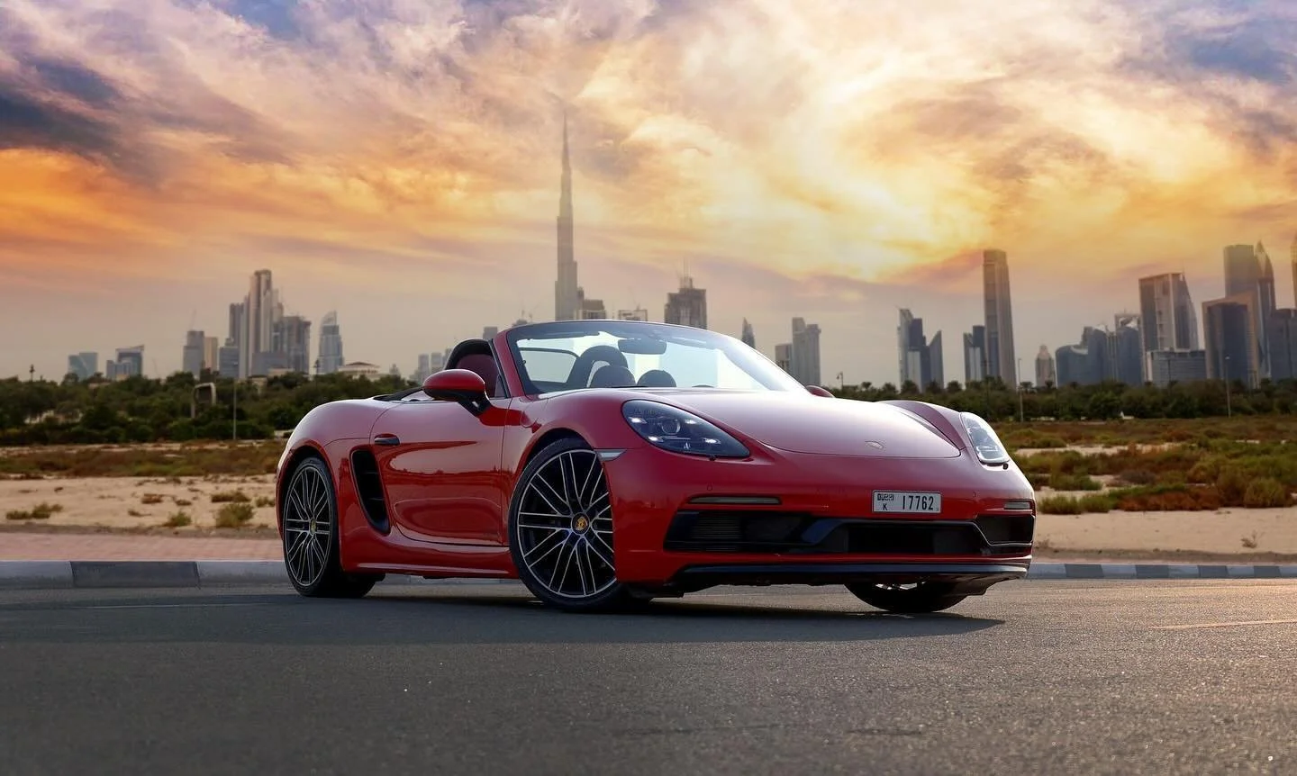 Imagine cruising down the Sheikh Zayed Road in Dubai, the city skyline shimmering in the desert heat, behind the wheel of a sleek Porsche. With paragon VIP, we can make that a reality! We have a wide range of Porsches available!
#dubai #rental #porsc