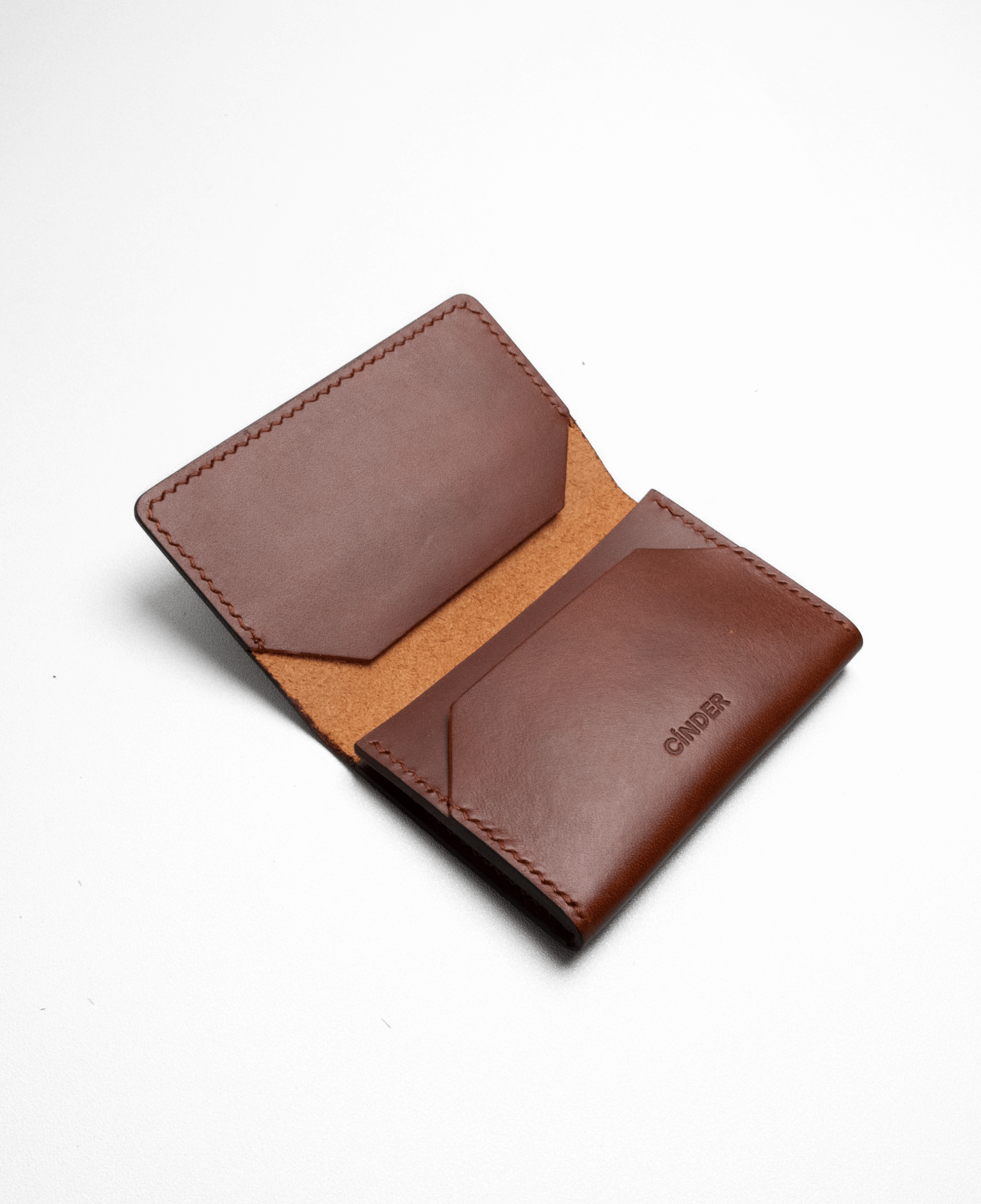 CinderProjects_CardWallet_DarkBrown_3.png