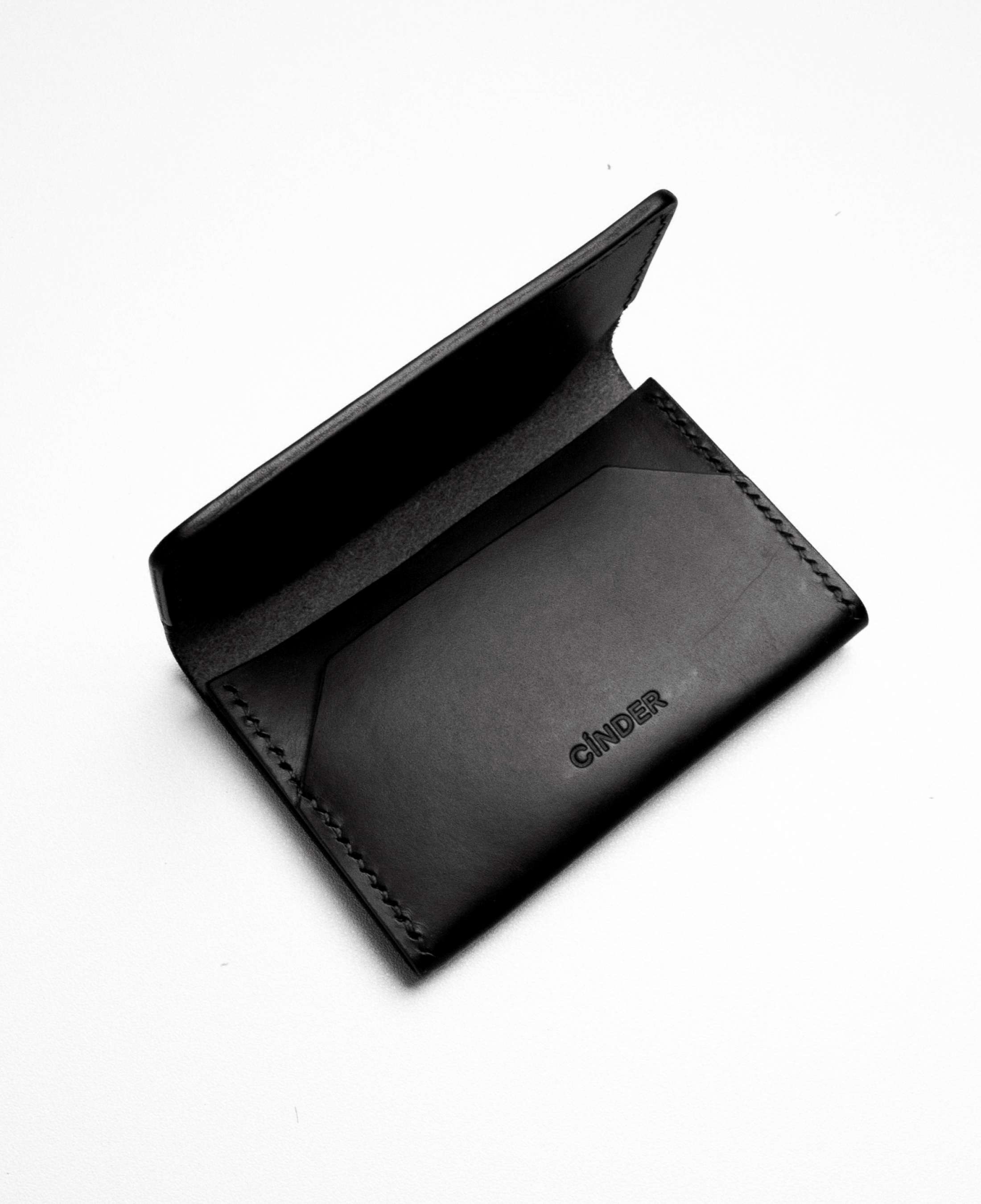 CinderProjects_CardWallet_Black_2.png