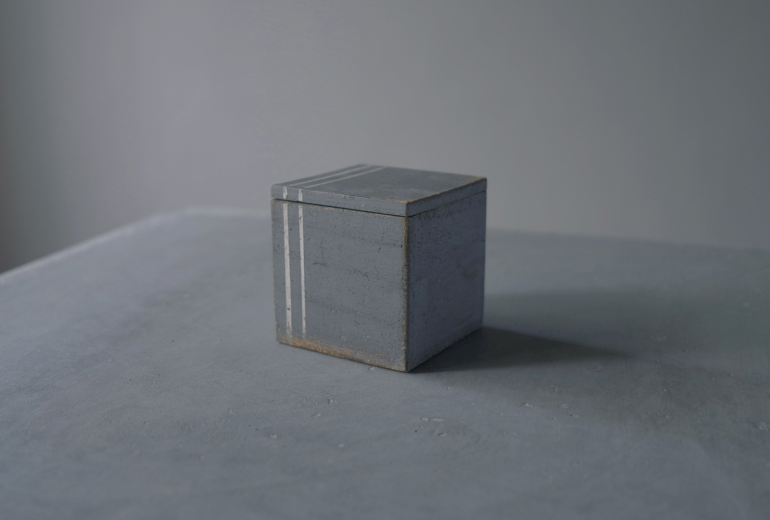 Michiko-Iwata-Object-13-Box-a.jpg