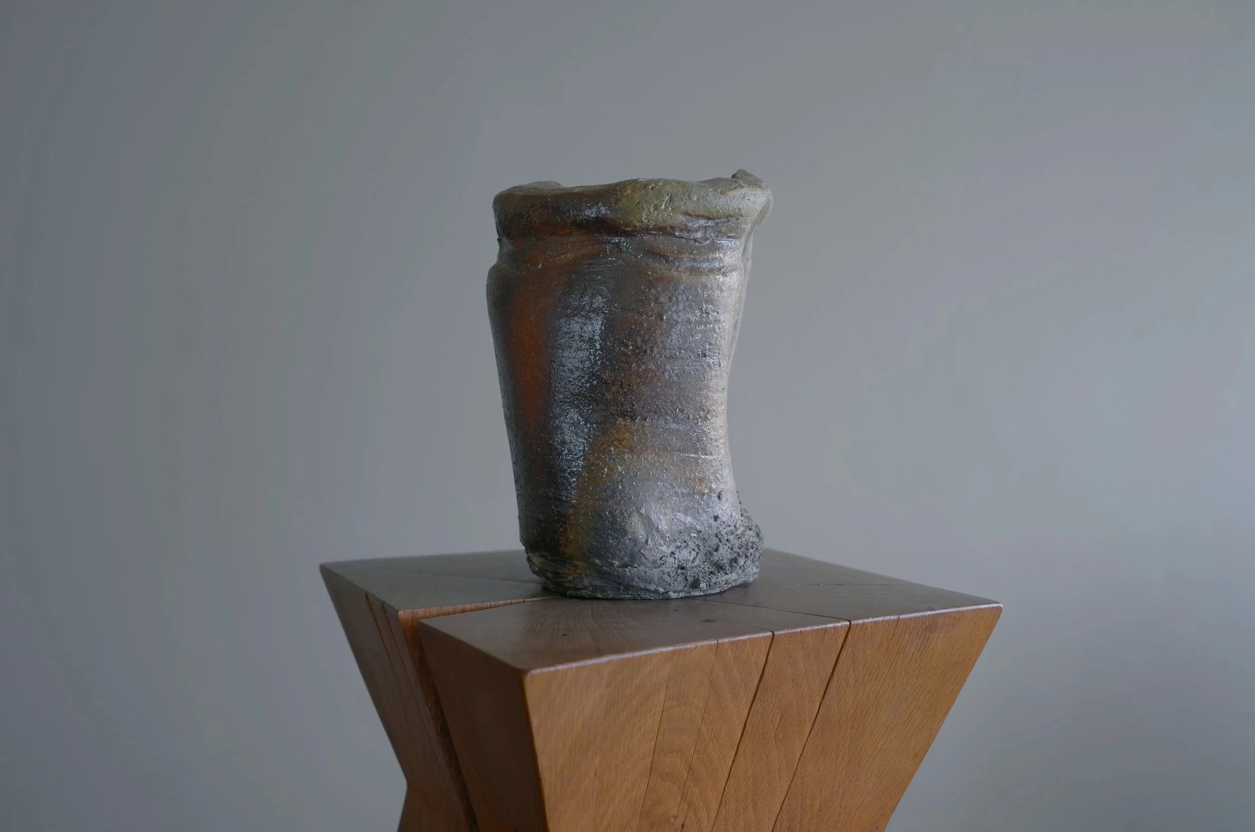 Mitch-Iburg-Iga-Vase-08-e.jpg