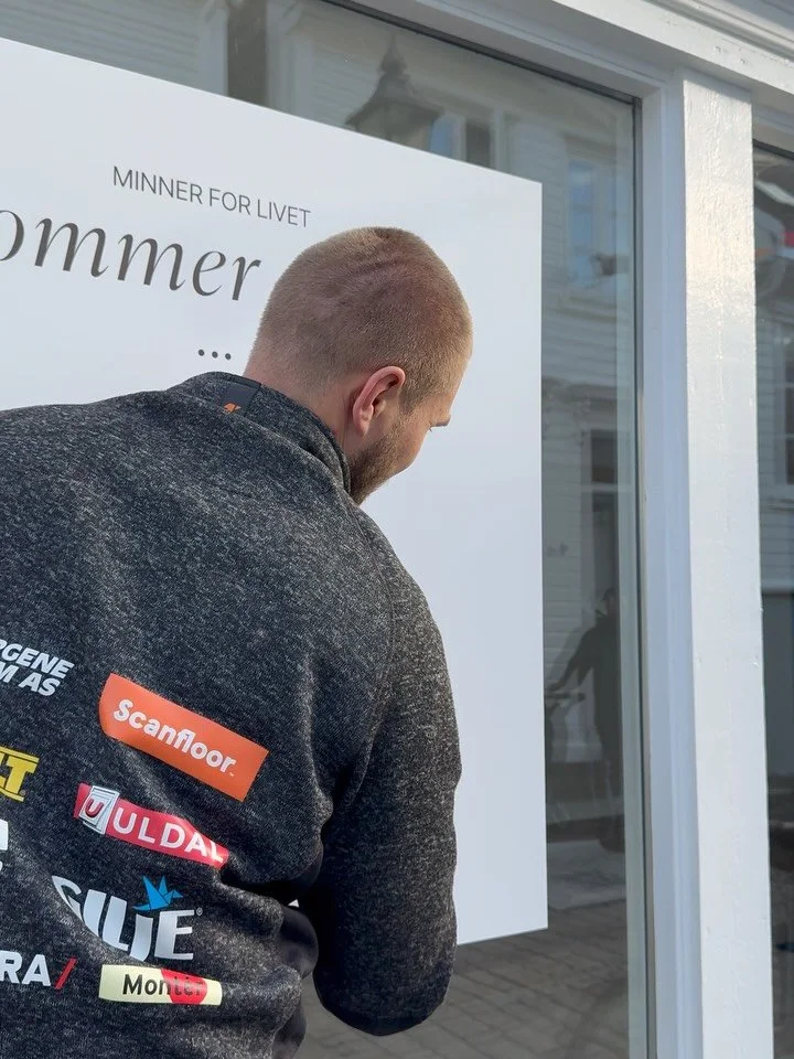 Folkens, jeg &aring;pner studio i Mandal 🕊️

Et lite studio er p&aring; vei til &aring; bli virkelighet &ndash; med plass til nyf&oslash;dte, ett&aring;ringer og kundem&oslash;ter.

Et sted hvor dere kan senke skuldrene, der alt er klart n&aring;r d