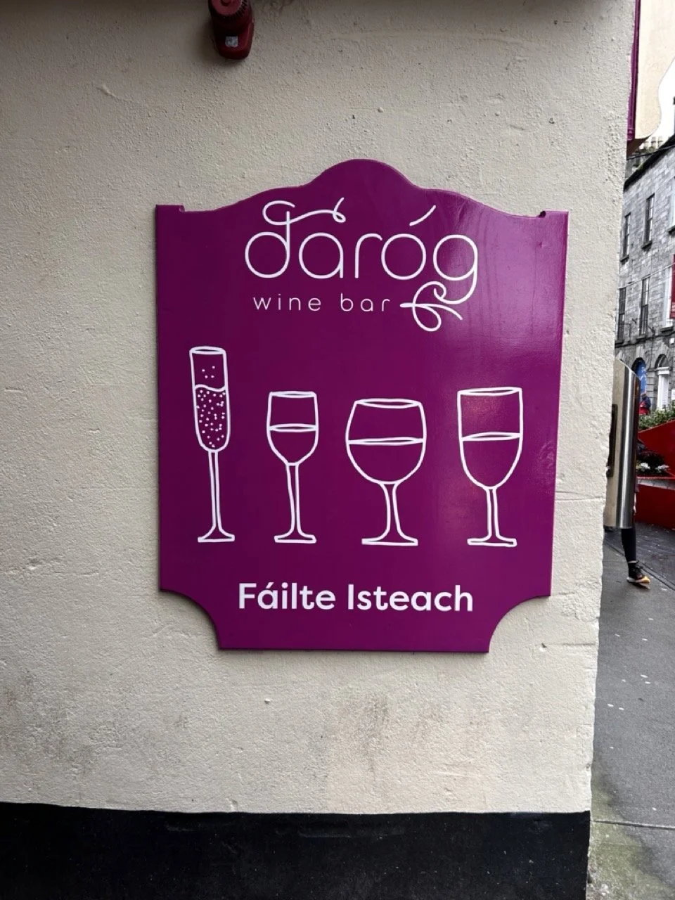 Daróg Signage_04 Large.jpeg