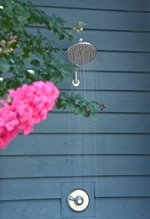 outdoor_shower.jpg
