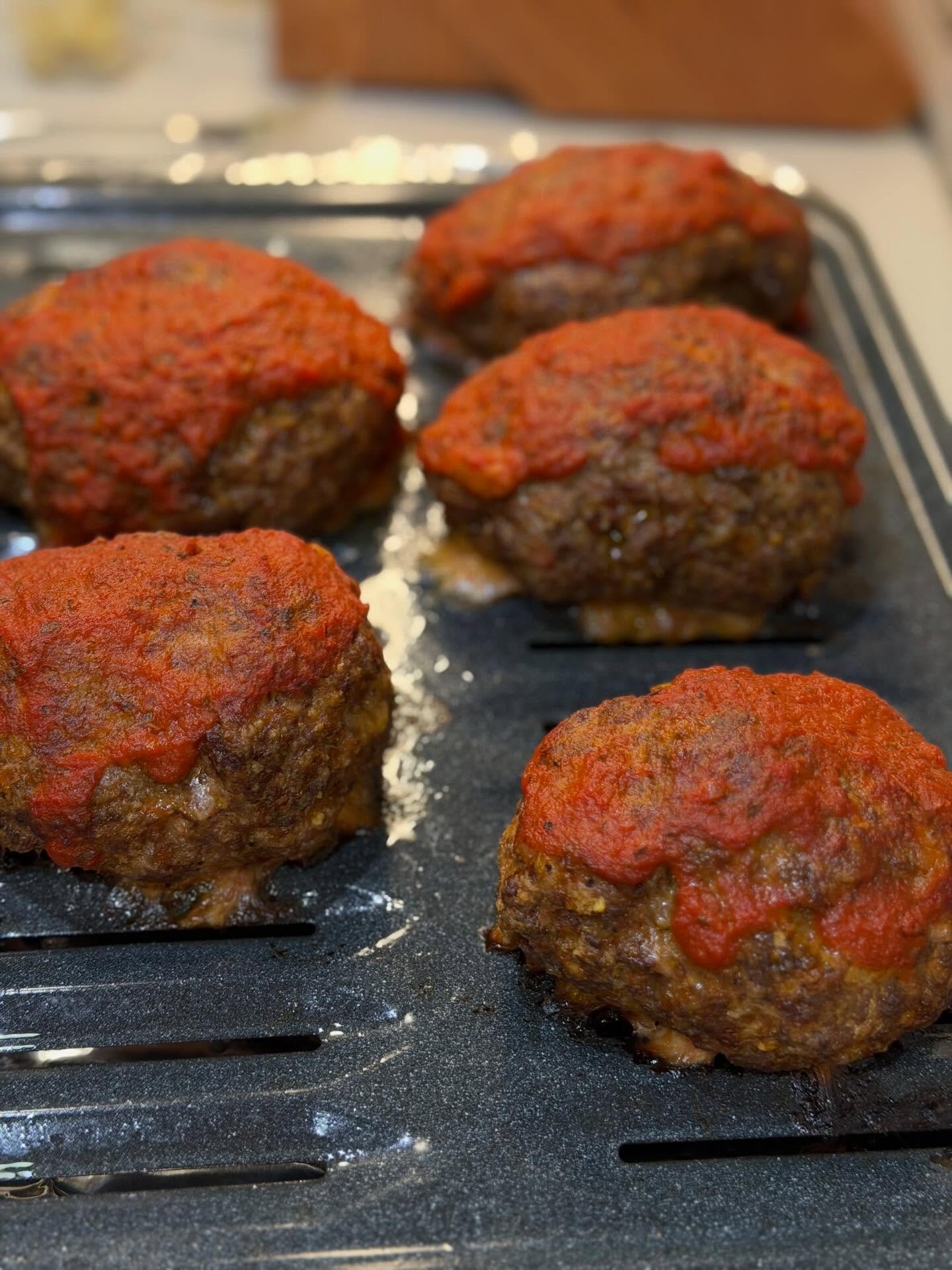 Best Dam Meatloaf 🔥🥩

This is not your mom&rsquo;s meatloaf &mdash; this is the Best. Dam. Meatloaf. Loaded with flavor, kept tender, and topped with a marinara glaze that hits just right. Big Pete&rsquo;s style.

⸻

Ingredients:
	&bull;	2 lb groun