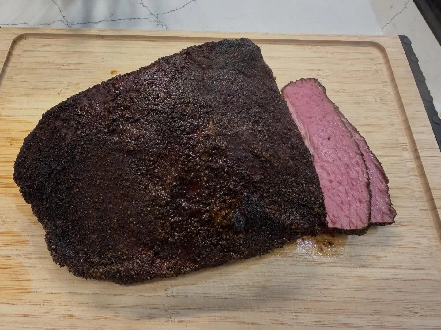 It&rsquo;s pastrami season.
#bigpetesseasonings #smoker