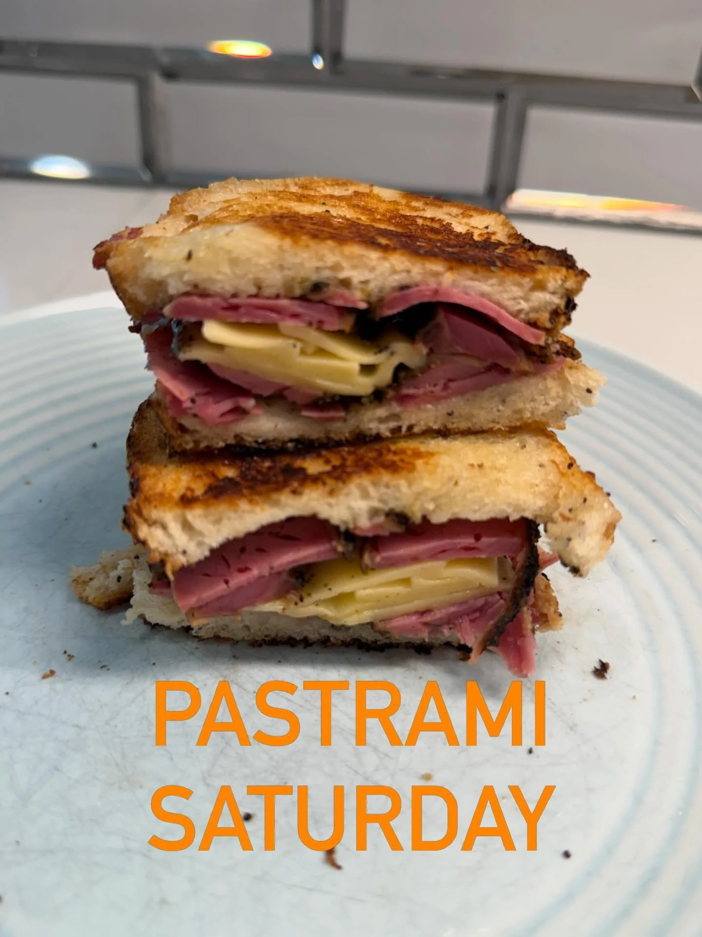 Nothing like a homemade pastrami and smoke Gouda sandwich on everything bagel sourdough. 
#sandwich #bigpetesseasonings #pastrami #saturday