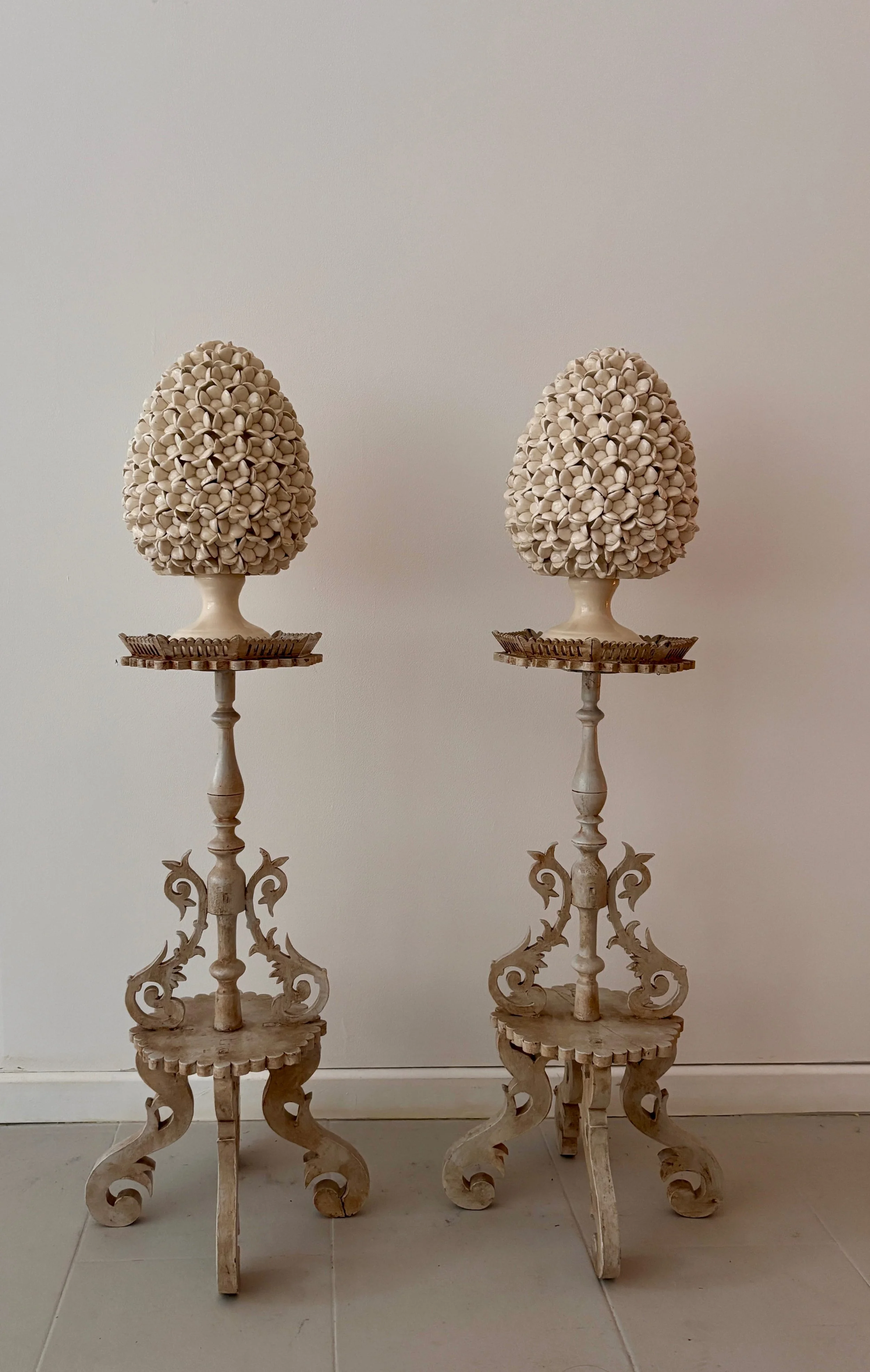 SICILIAN FLOWER CENTERPIECE