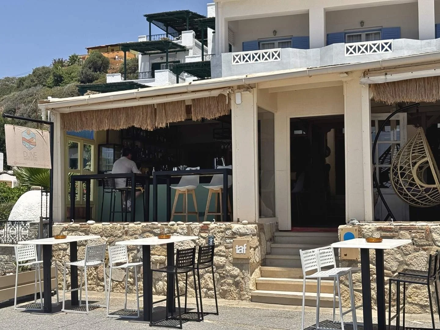 Cafe Dune in Tsoutsouros