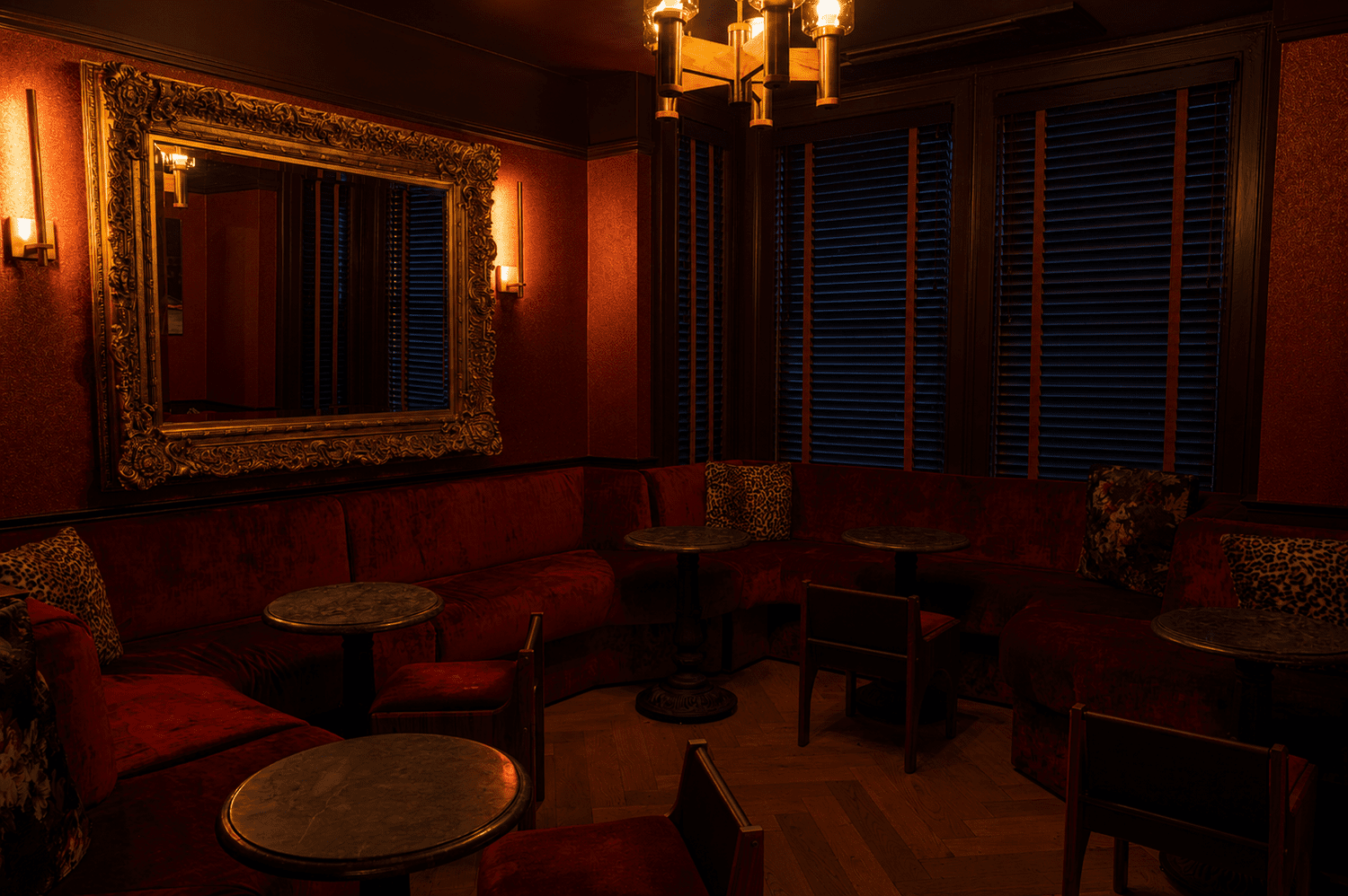 The intimate Owner's Lounge at Left Door