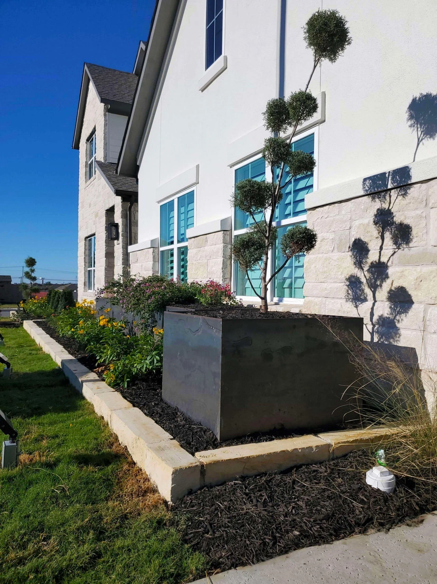 Residential - Coventry- Blackhawk Model Home-13.jpg