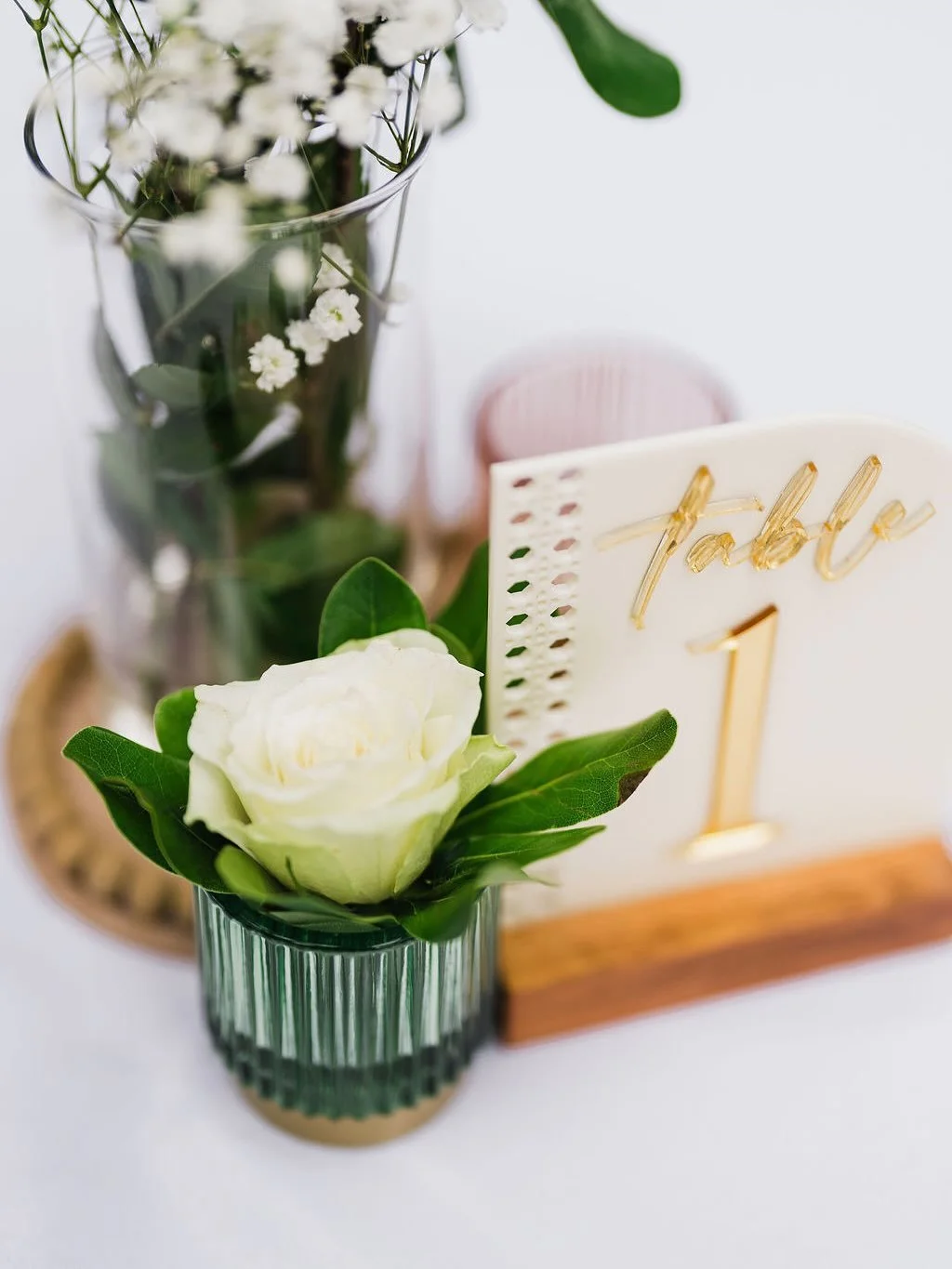 Forever living for all the lush palms, vibrant florals, and sunny Florida vibes &gt;&gt;

One of the things we love most about being an Orlando wedding photographer is how wildly different every wedding is. Some couples go all in on tropical aestheti