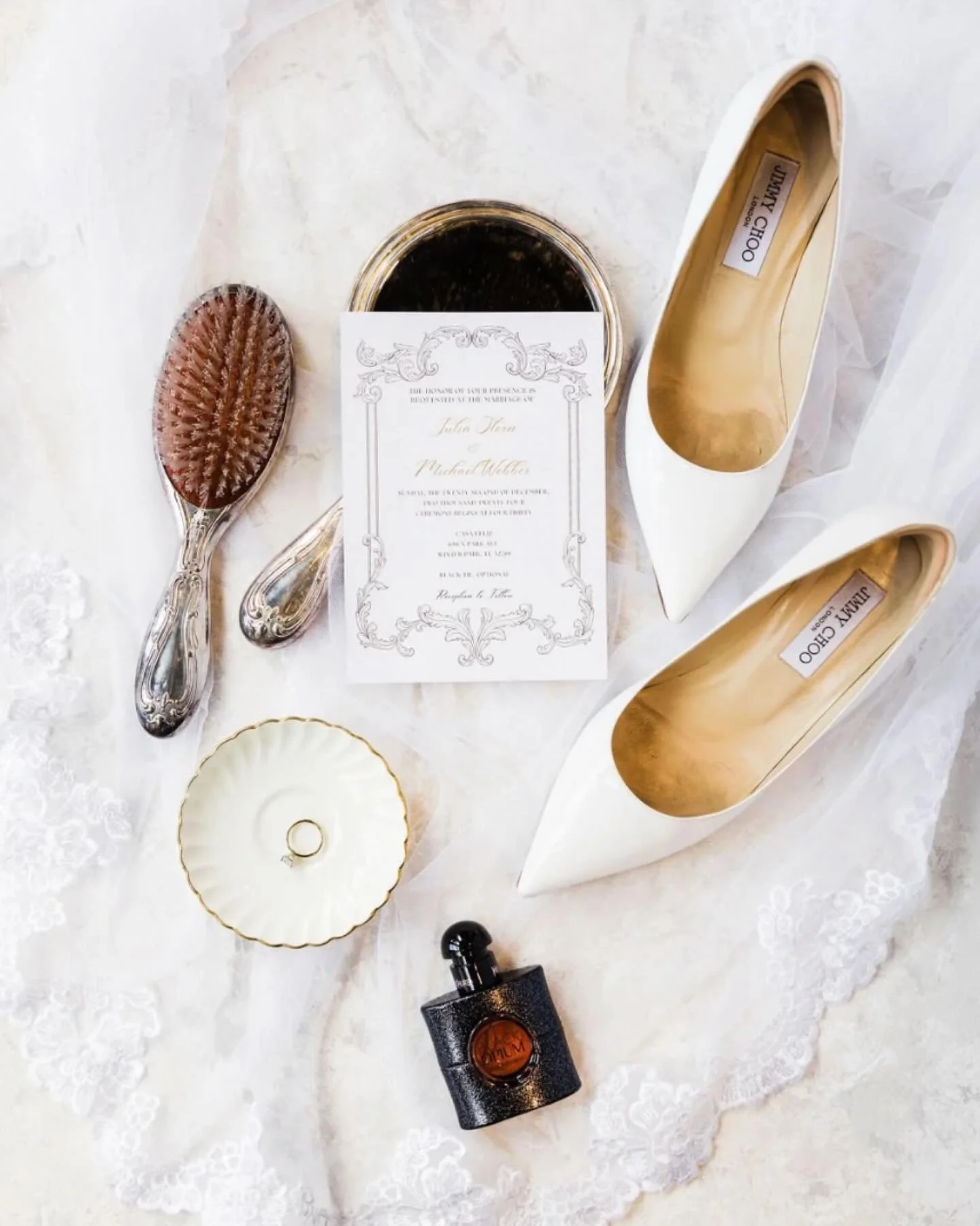 Take us back to Julia + Michael&rsquo;s dreamy December wedding at Casa Feliz. ✨

Their celebration was intimate, elegant, and filled with the kind of warmth you can still feel long after the day is over. From meaningful reveals &mdash; a first look 