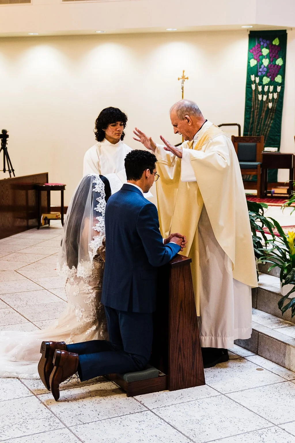  Traditional Catholic Church wedding with casual outdoor wedding reception at Saint Augustine Catholic Church The Yardery Sanford, FL - affordable orlando wedding photographer - intimate micro wedding photographer - best wedding venues Orlando - affo