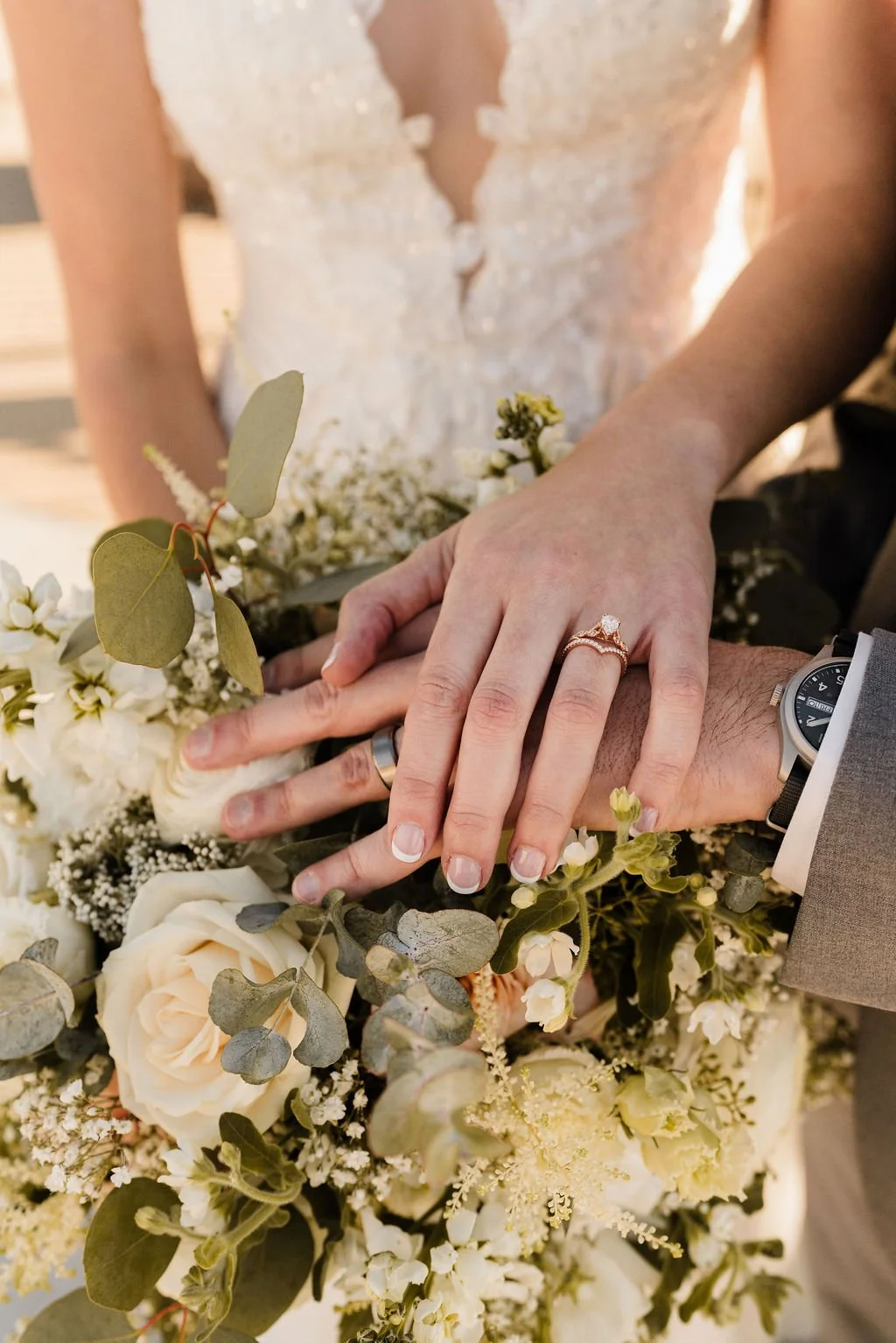  Elegant modern autumn fall rustic barn wedding at The Event on Sunny Brook scenic event venue in Kent, Ohio – indoor rustic barn wedding reception with outdoor ceremony – affordable Columbus Ohio wedding photographer – Central Ohio micro wedding pho