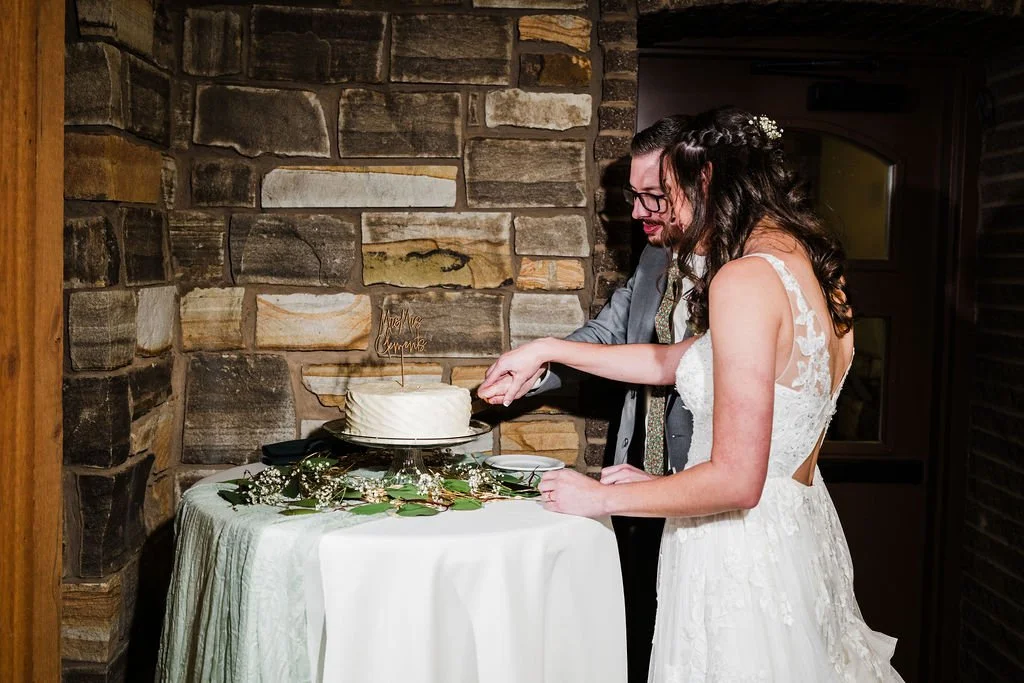  Elegant modern autumn fall rustic barn wedding at The Event on Sunny Brook scenic event venue in Kent, Ohio – indoor rustic barn wedding reception with outdoor ceremony – affordable Columbus Ohio wedding photographer – Central Ohio micro wedding pho
