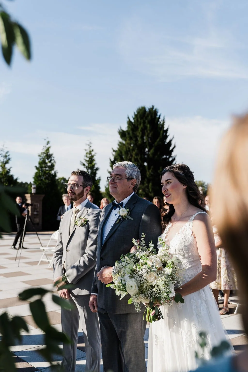  Elegant modern autumn fall rustic barn wedding at The Event on Sunny Brook scenic event venue in Kent, Ohio – indoor rustic barn wedding reception with outdoor ceremony – affordable Columbus Ohio wedding photographer – Central Ohio micro wedding pho