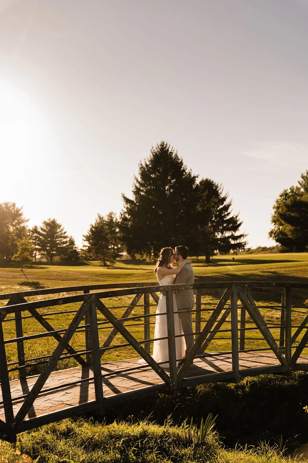  Elegant modern autumn fall rustic barn wedding at The Event on Sunny Brook scenic event venue in Kent, Ohio – indoor rustic barn wedding reception with outdoor ceremony – affordable Columbus Ohio wedding photographer – Central Ohio micro wedding pho