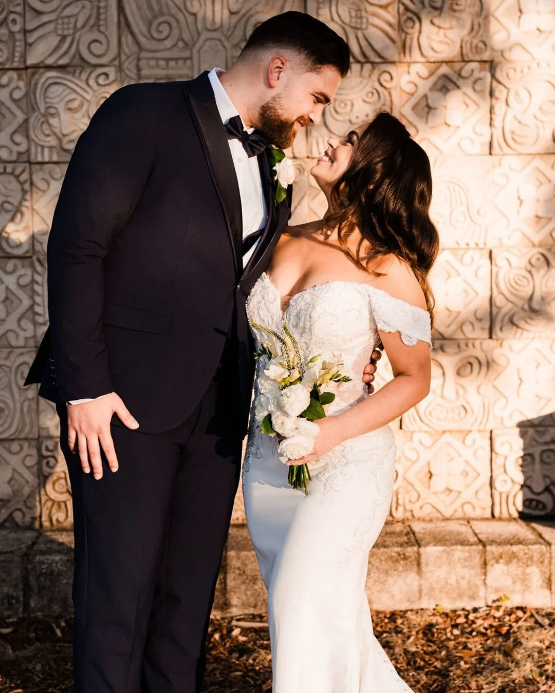 Maria and Caleb kept their wedding small on purpose, just 25 of their closest people, but nothing about it felt &ldquo;small.&rdquo; Team photographer Maddie captured the day at @ahmaitlandevents, and the setting did what it always does there, it mad